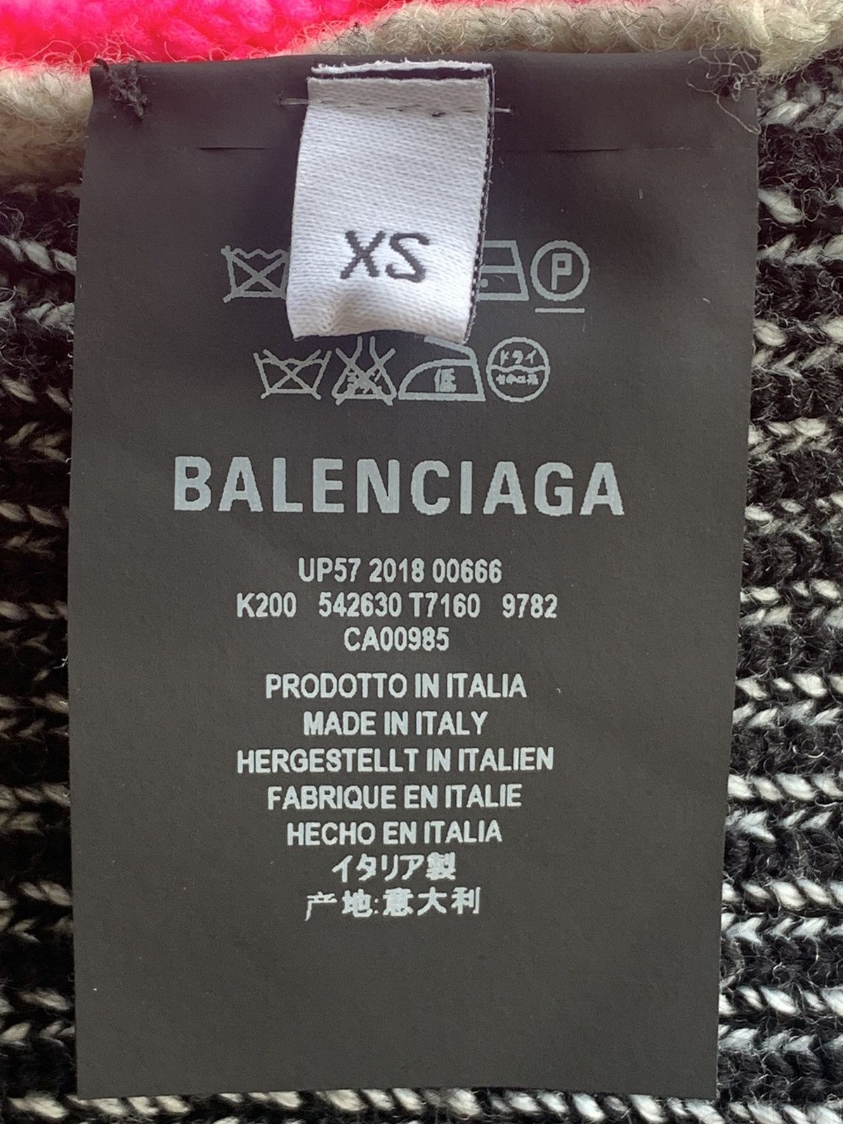 Balenciaga BALENCIAGA TRIPLE LAYER TURTLENECK SWEATER Size XS / US 0-2 / IT 36-38 - 16 Thumbnail