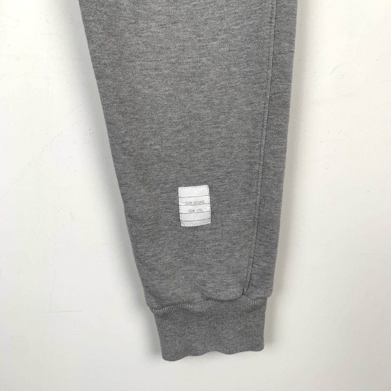 Thom Browne Thom Browne Sweatpants Gray Joggers (Size 38/S) Size 38" / US 16 / IT 52 - 5 Thumbnail
