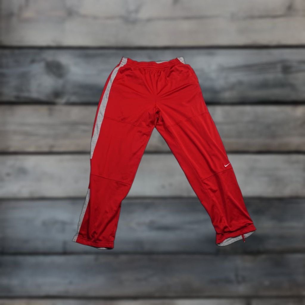 Nike VINTAGE Nike Pants Mens M Red Sweatpants Lounge Baggy Basketball Silver Tag Size US 31 - 1 Thumbnail