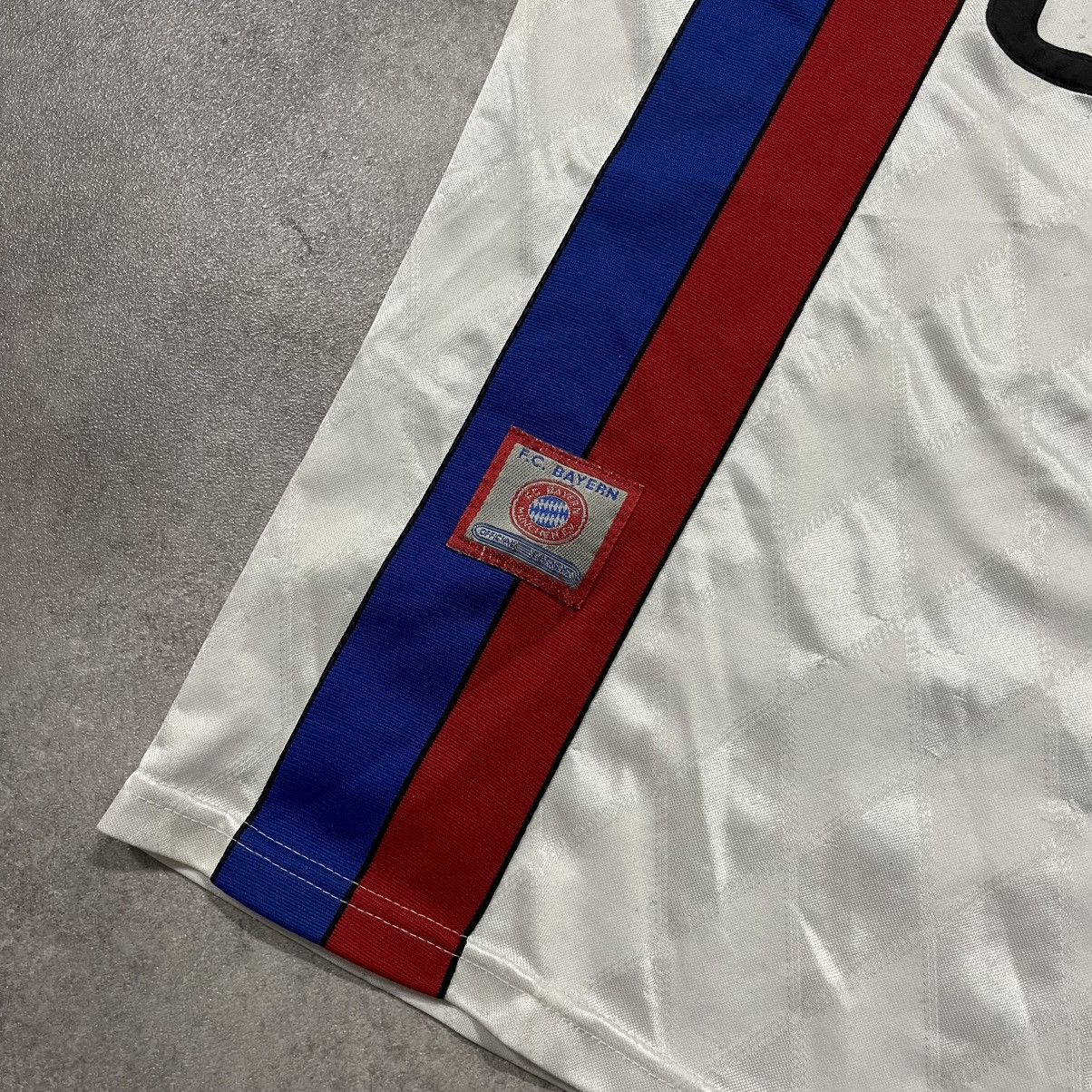 Adidas Vintage Adidas FC Bayern Munchen Opel Soccer Jersey Shirt Size US S / EU 44-46 / 1 - 5 Thumbnail