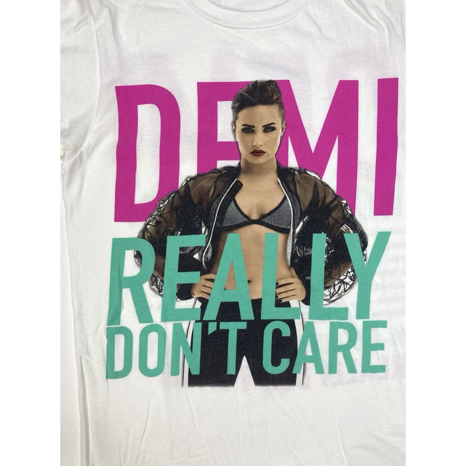 Anvil Output: Demi Lovato I Really Don't Care World Tour 2014 Graphic Shirt Women Small Size S / US 4 / IT 40 - 2 Thumbnail