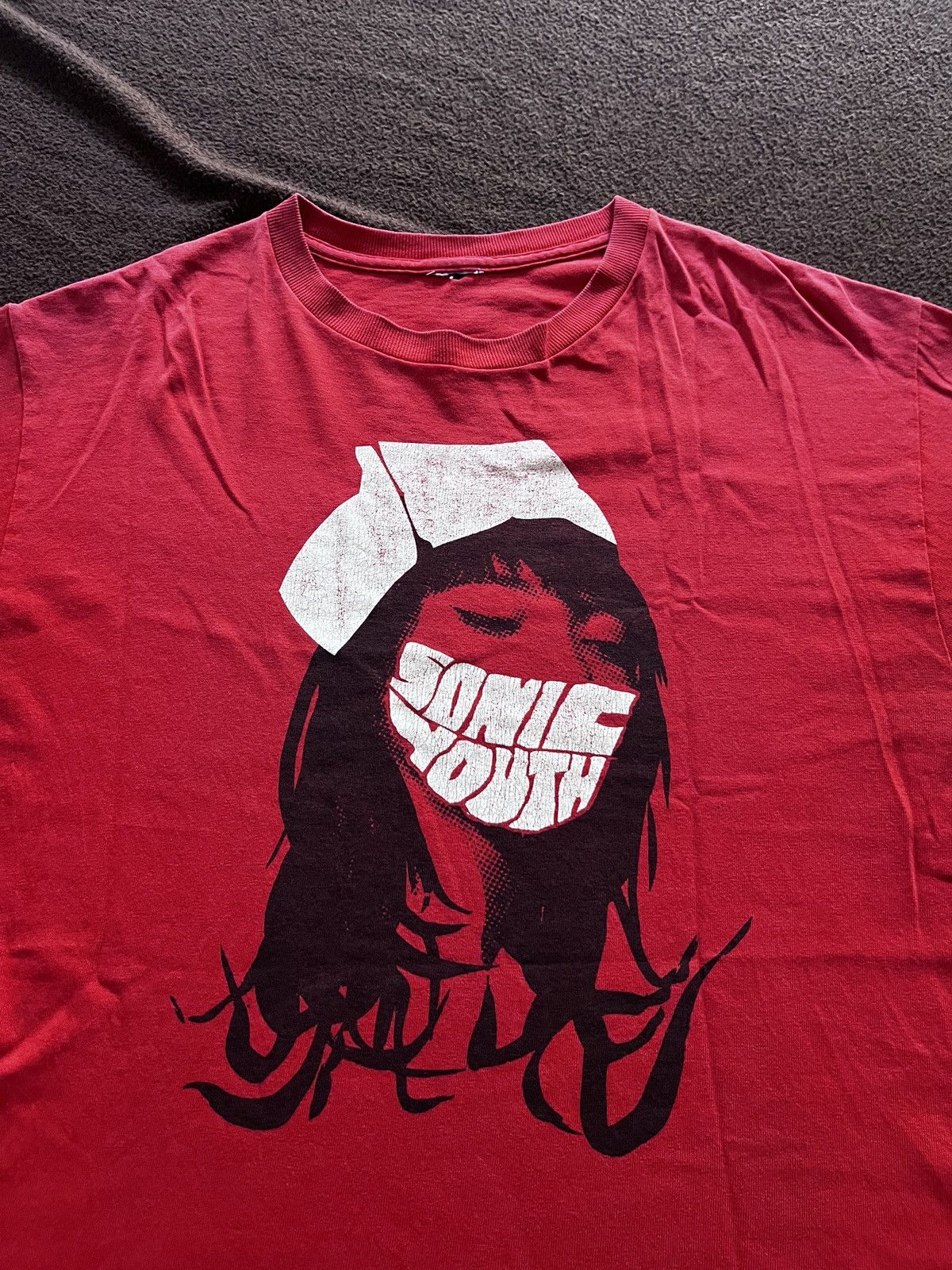 Band Tees Sonic Youth 2000s Red tee Size US M / EU 48-50 / 2 - 2 Thumbnail