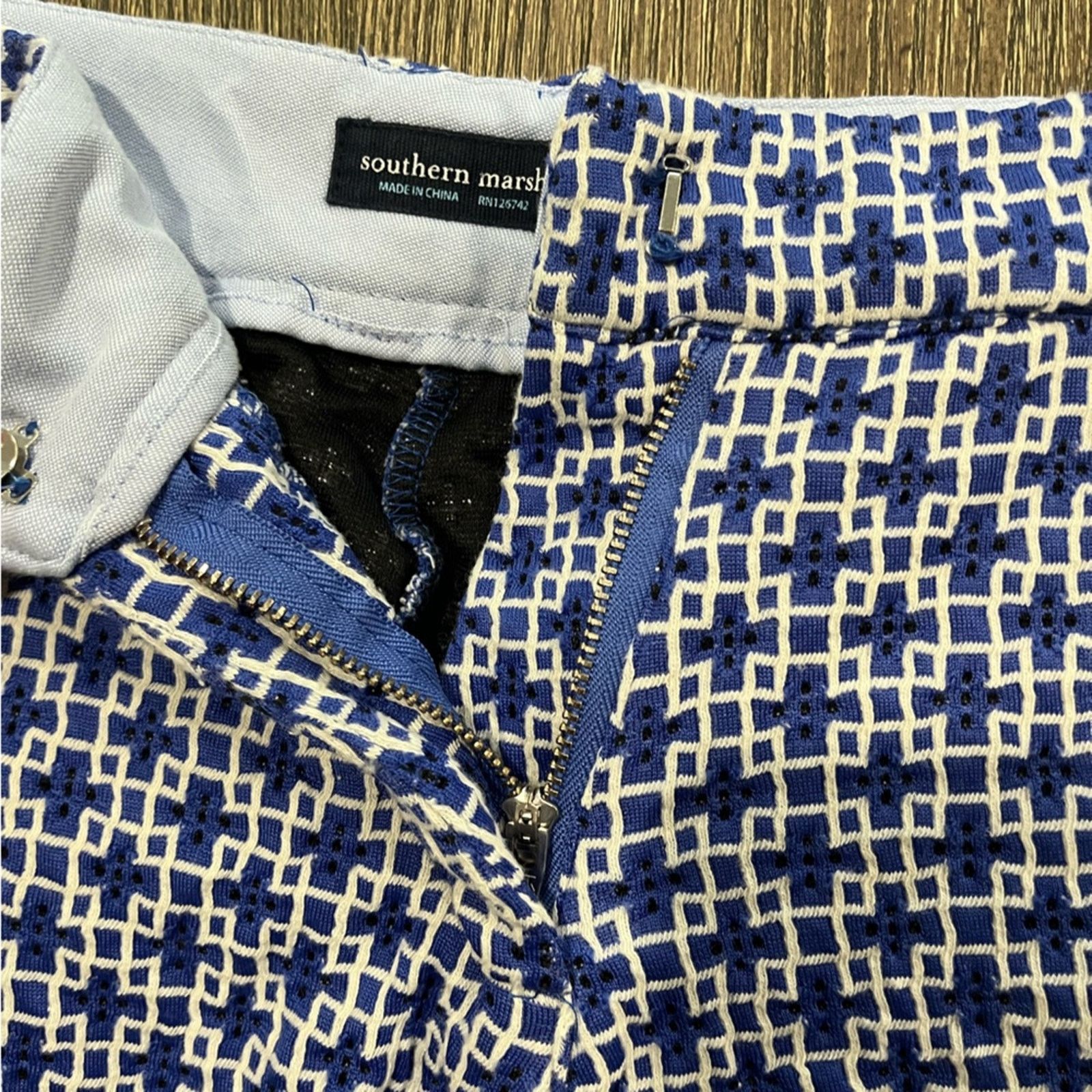 Southern Marsh Southern Marsh Shorts The Brighton Marrakech Flat Front Sz 4 Size 27" / US 4 / IT 40 - 2 Thumbnail