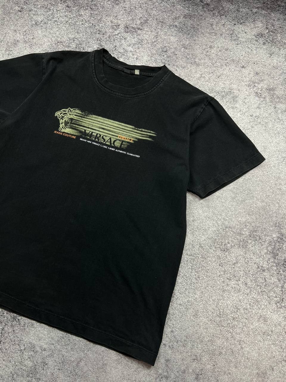 Versace Jeans Couture Versace Jeans Couture Medusa Vintage 90S Size US M / EU 48-50 / 2 - 3 Thumbnail