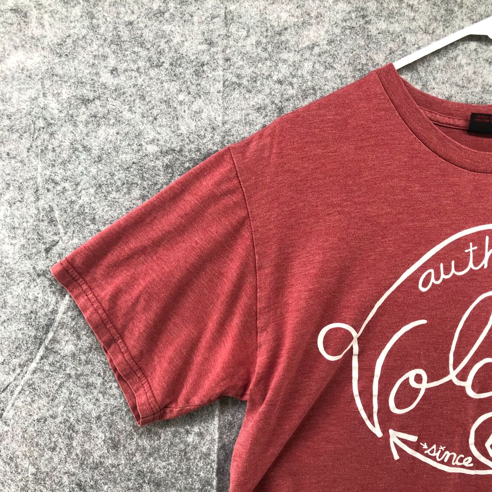 Volcom VINTAGE Volcom Logo T Shirt Mens Medium M Red Cotton Short Sleeve Crewneck Modern California Size US M / EU 48-50 / 2 - 5 Thumbnail