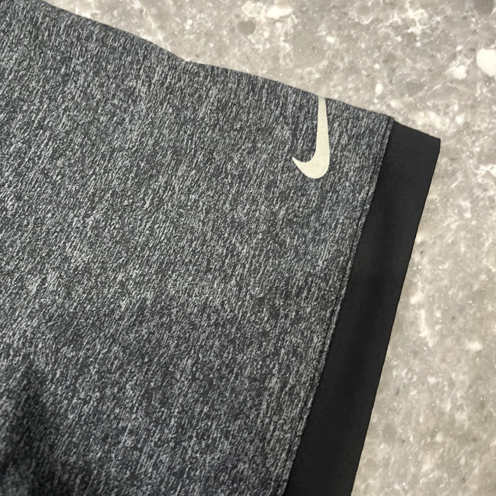 Nike Nike Zonal Cooling Polo Shirt Men XL Black Gray Striped Golf Performance Breathable Quick Dry Moisture-Wicking Polo Shirt Size US XL / EU 56 / 4 - 3 Thumbnail