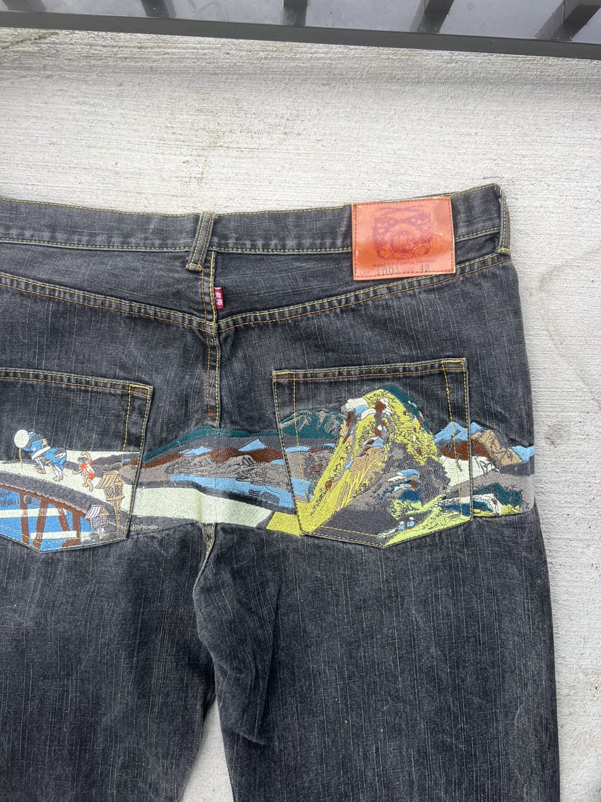 RMC Jeans RMC embroidered mountain jeans Size US 42 / EU 58 - 1 Thumbnail