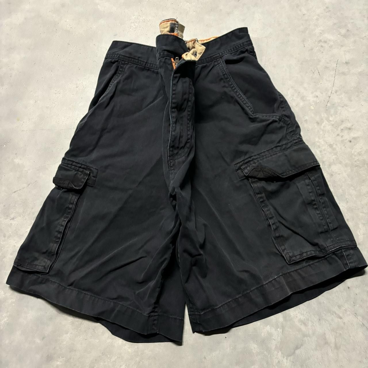 Japanese Brand × Vintage Vintage Y2K/2000s Grunge Black Skater Style Cargo Shorts Size US 40 / EU 56 - 1 Thumbnail