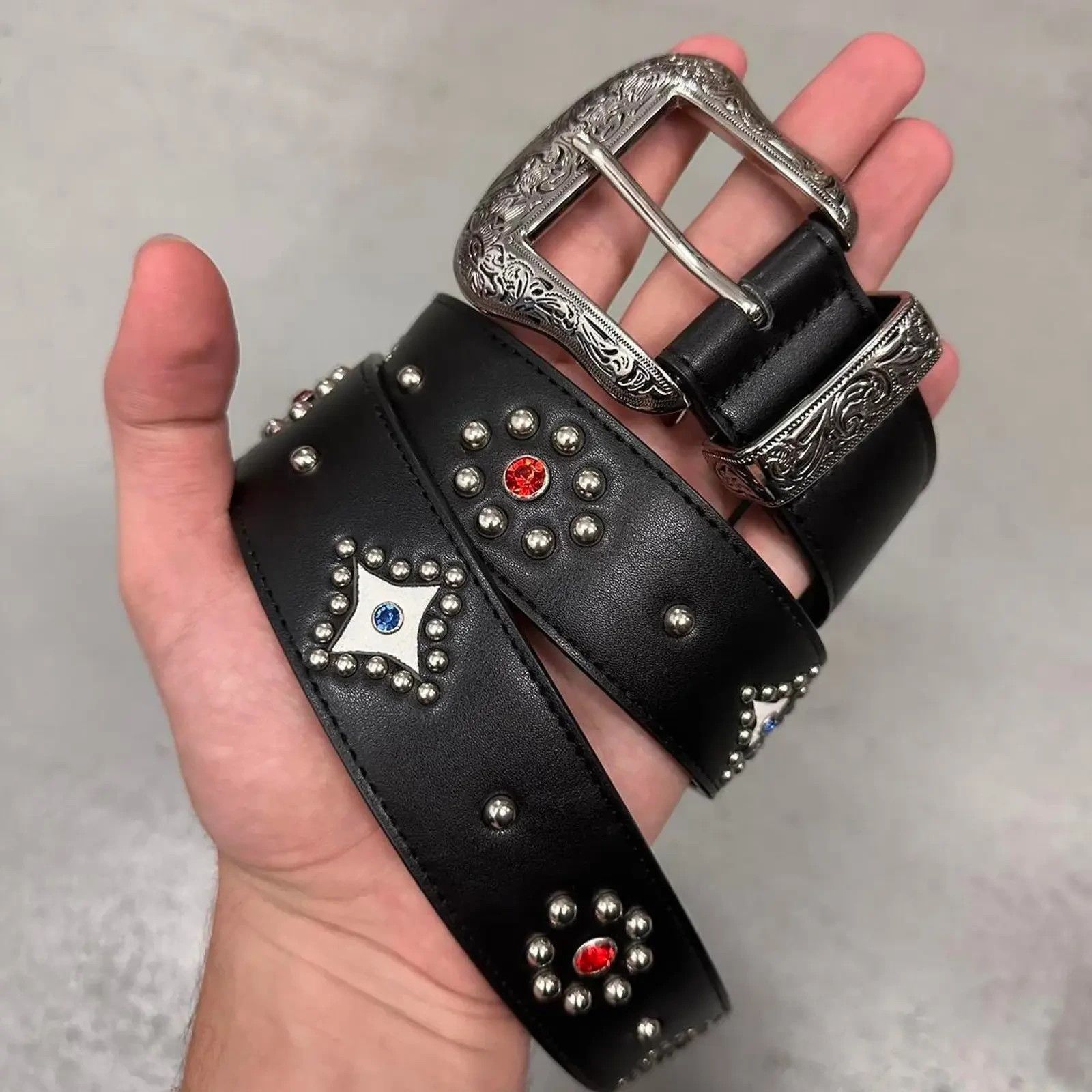 Other Black studded western style belt MENS2 Size 34 - 2 Thumbnail