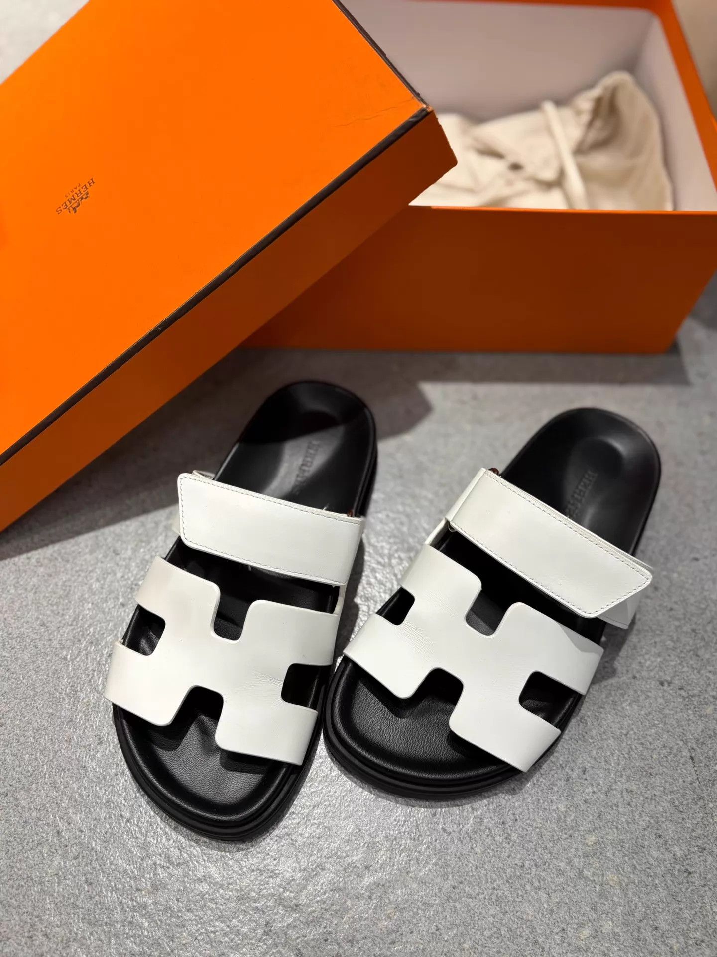 Hermes Hermes Panda Slides 99 new With Box Size 35 Leather Size US 4.5 / IT 34.5 - 1 Thumbnail