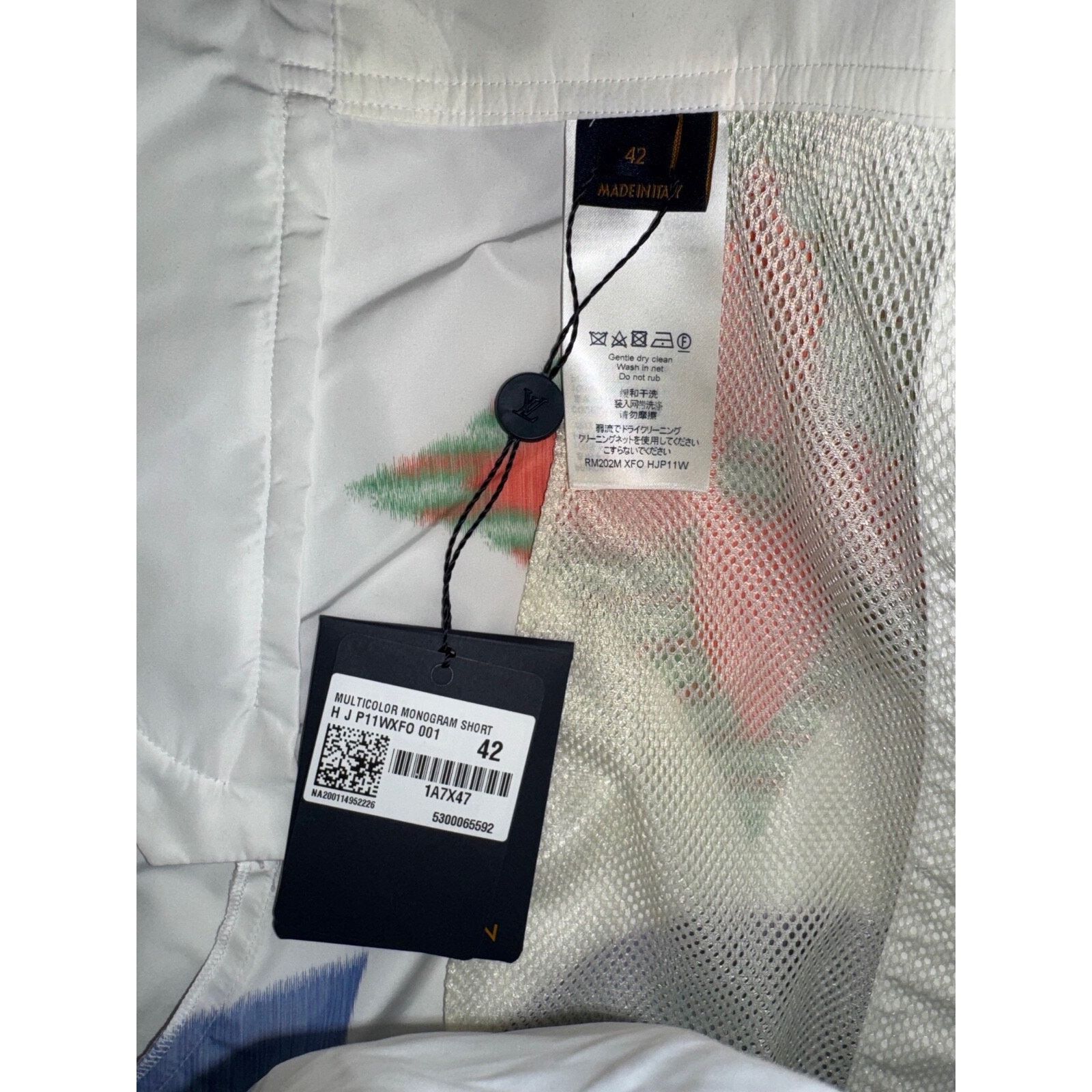 Louis Vuitton Louis Vuitton LV Multicolor Monogram White Blue Yellow Logo Size US 26 / EU 42 - 7 Thumbnail