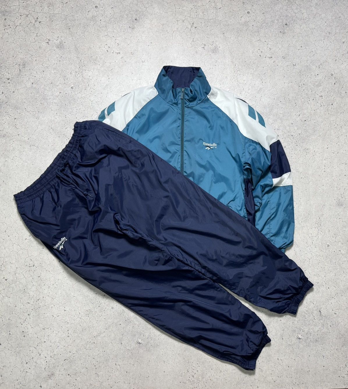 Reebok Reebok Vintage 90’s Nylon Track Suit Jacket And Pants Size US L / EU 52-54 / 3 - 1 Thumbnail