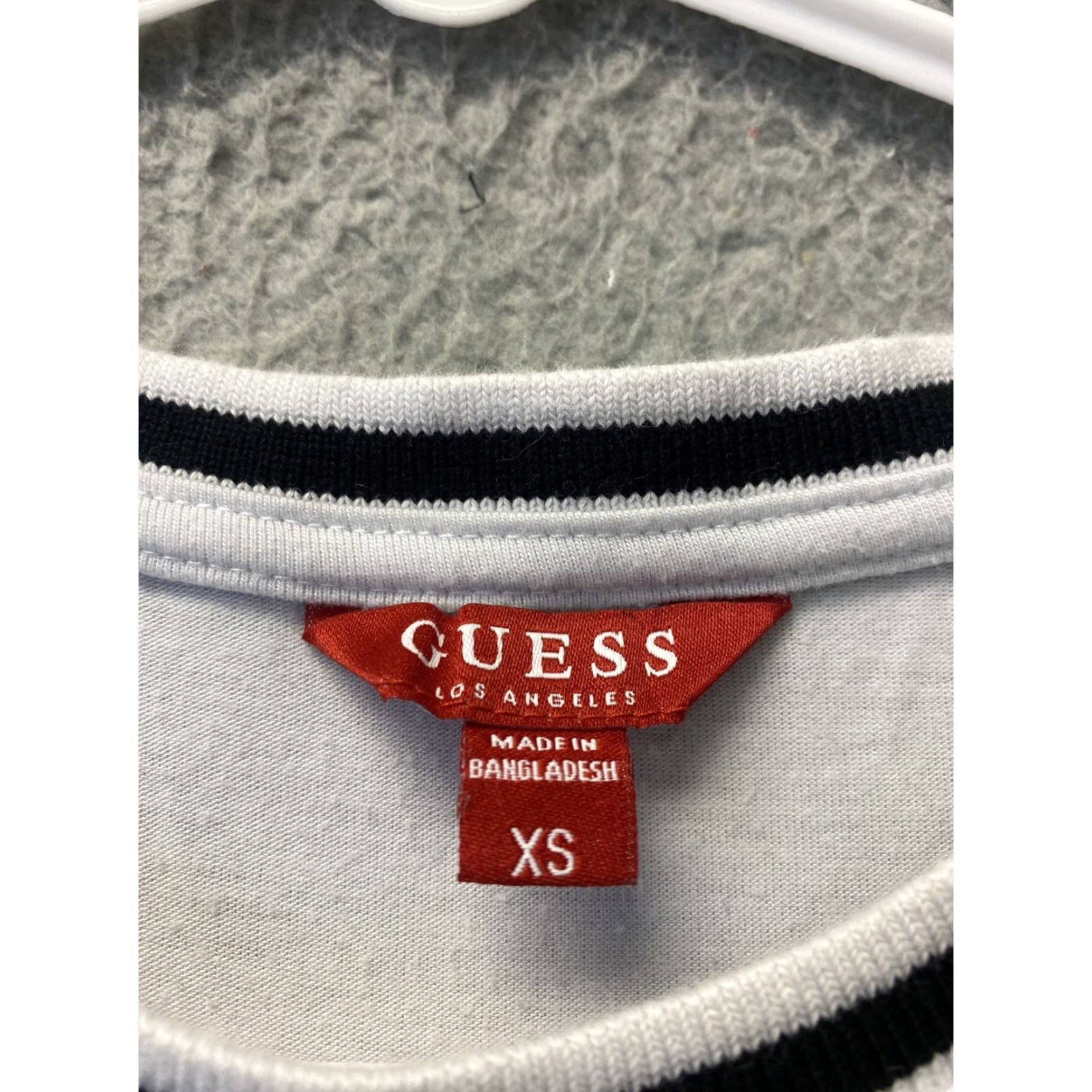 Guess VINTAGE GUESS Logo Shirt Juniors XS Short Sleeve White 97-19 Womens/ Girls Size XS / US 0-2 / IT 36-38 - 3 Thumbnail