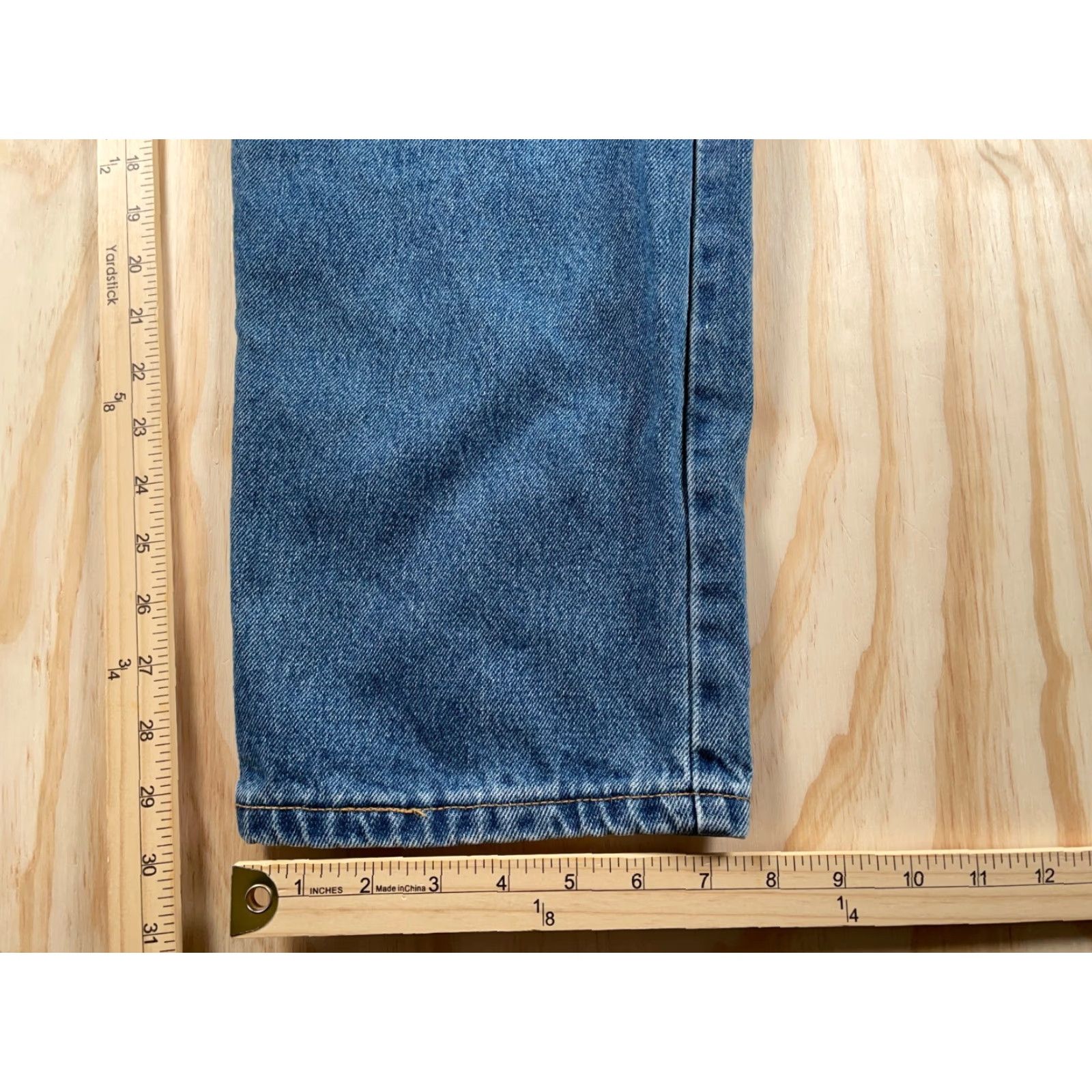 Levi's VTG Levi's Jeans 550 Relaxed Tapered Fit 34x29.5 Blue Denim Size US 36 / EU 52 - 6 Thumbnail