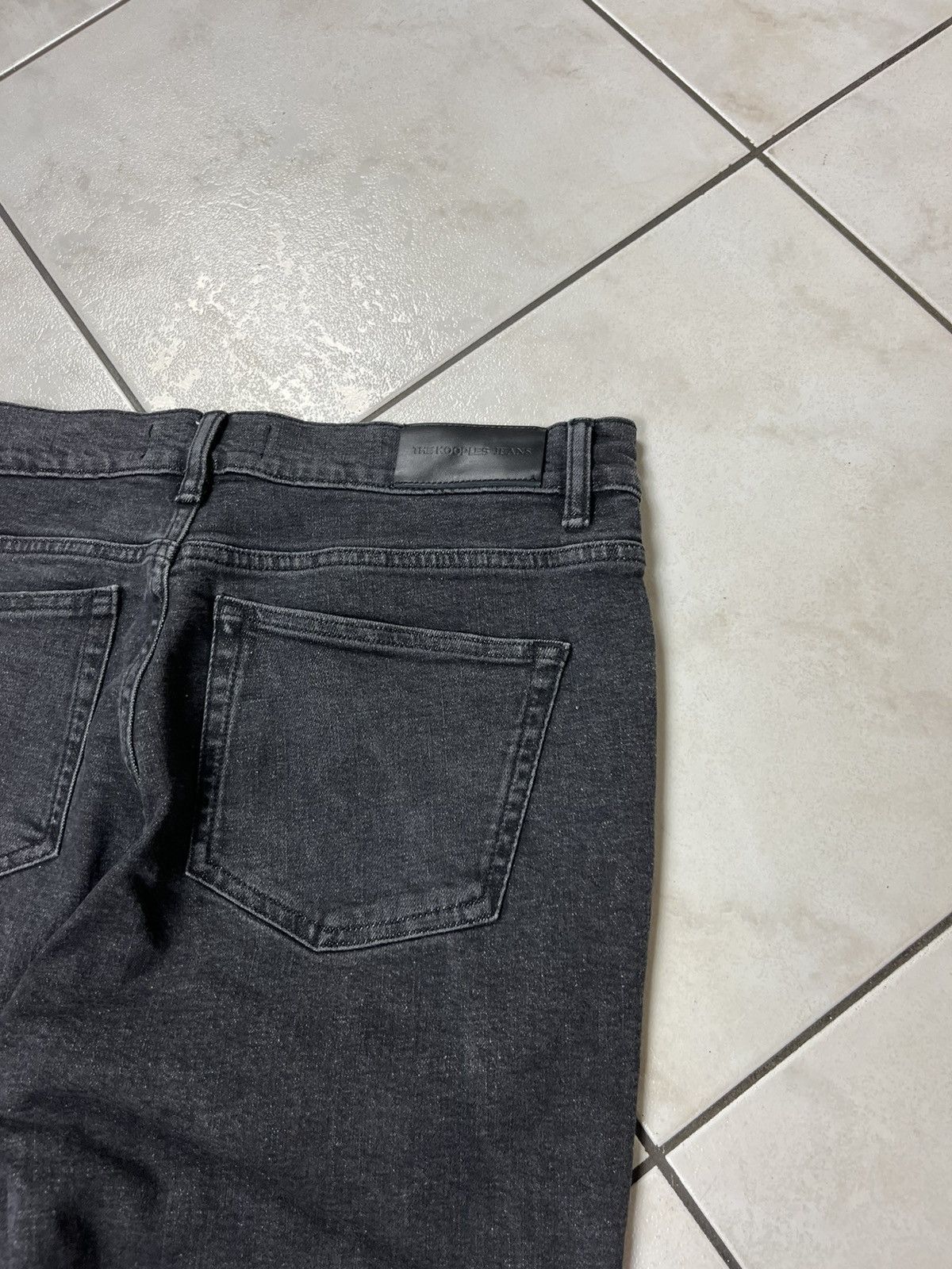 Designer × The Kooples The Kooples Paris slim jeans faded pants washed heather goth Size US 31 - 11 Thumbnail