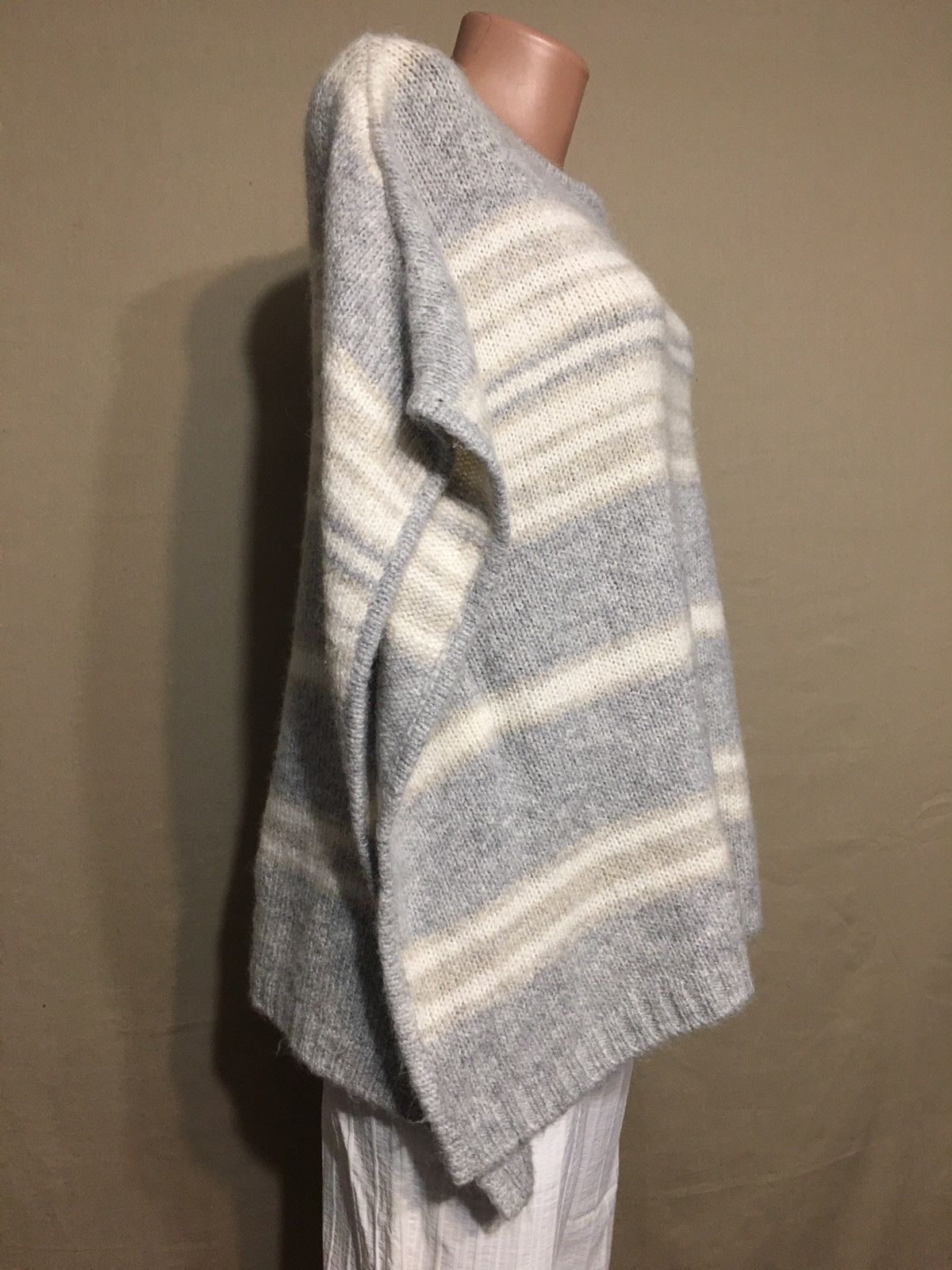 Other HEMISPHERE Grey Stripped Wool Angora Poncho Sweater Size S Size S / US 4 / IT 40 - 4 Thumbnail