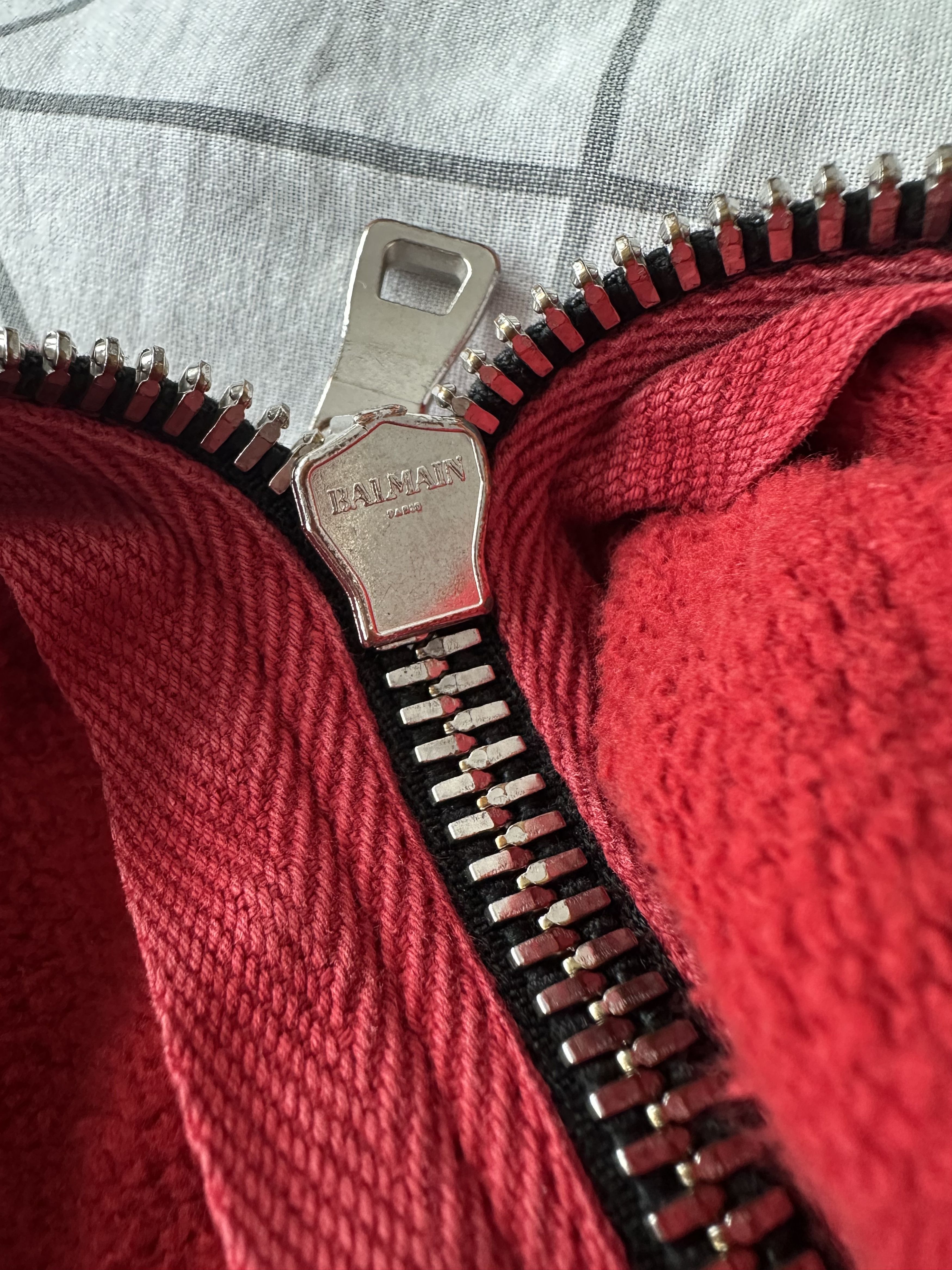 Balmain FW16 Balmain Zipped-Up Hoodie Red Oliver Rousteing Era Size US XXL / EU 58 / 5 - 10 Thumbnail