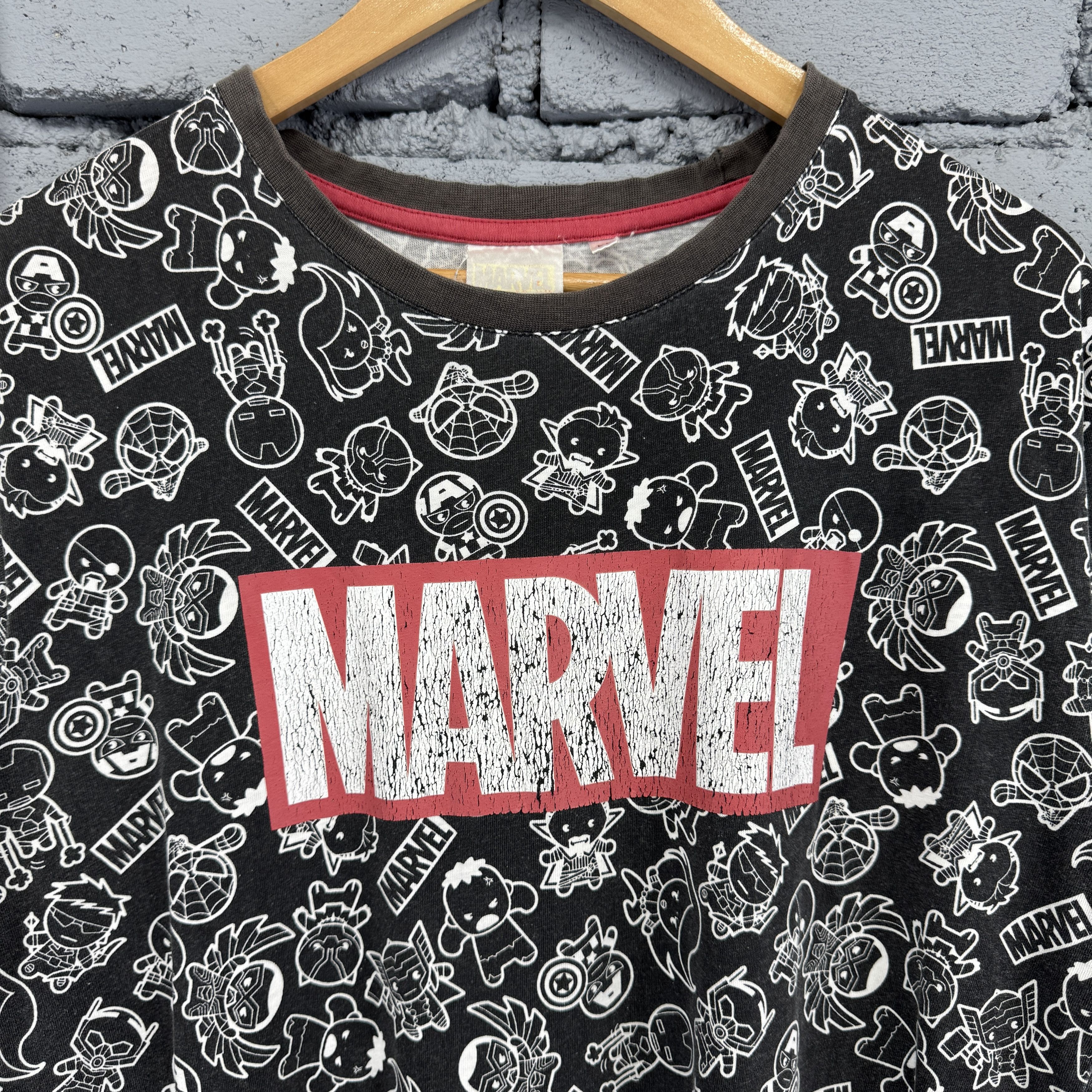 Vintage Vintage Marvel Character All Over Print Sunfaded Tshirt Size US L / EU 52-54 / 3 - 3 Thumbnail