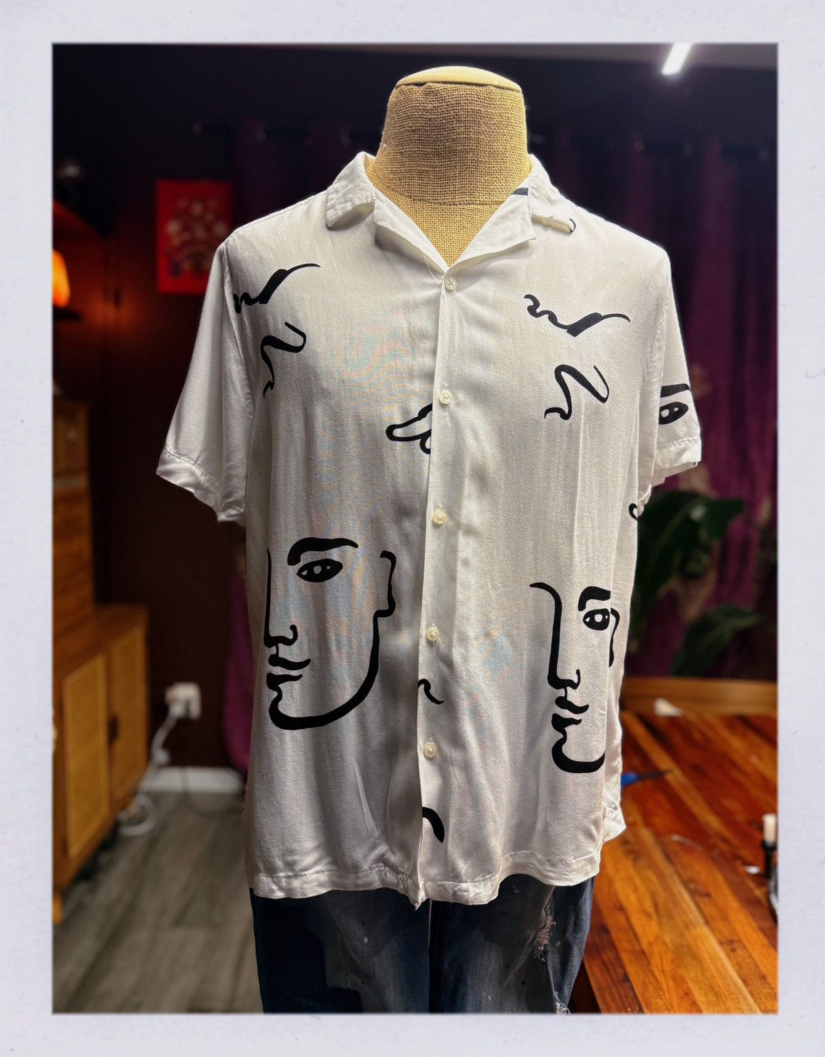 Asos ASOS DESIGN Abstract Face Print Button-Up Shirt Size US M / EU 48-50 / 2 - 7 Thumbnail