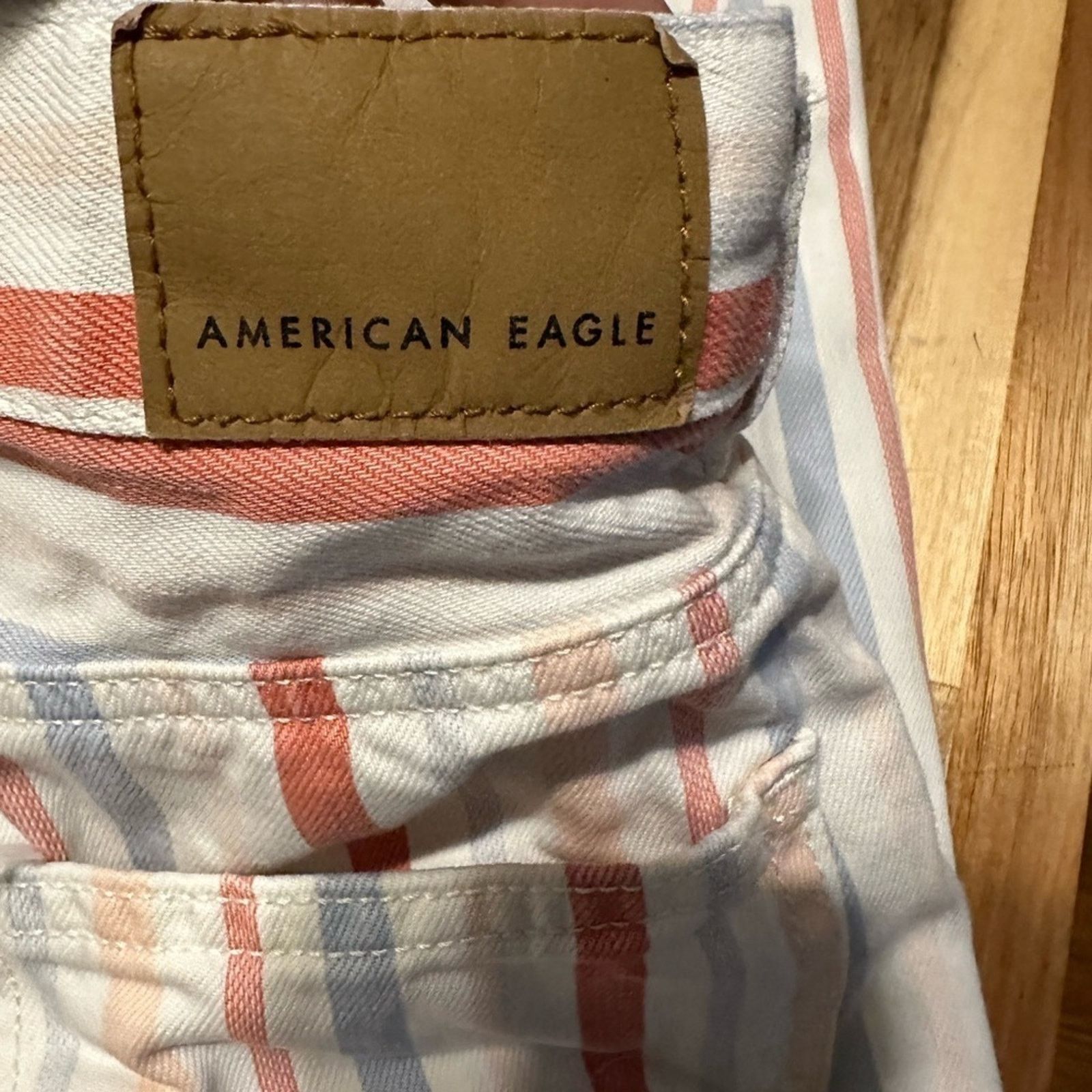 American Eagle Outfitters American Eagle High Rise Mom Jeans – Women’s 00 Extra Short Size 24" / US 00 / IT 34 - 7 Thumbnail