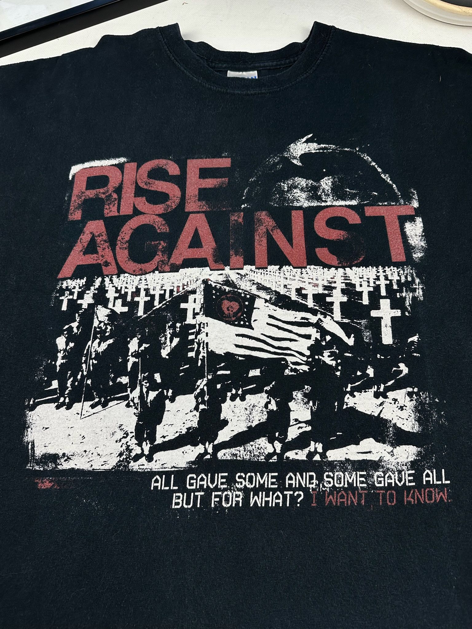 Band Tees Y2k Rise Against Band Tee Size US XL / EU 56 / 4 - 7 Thumbnail