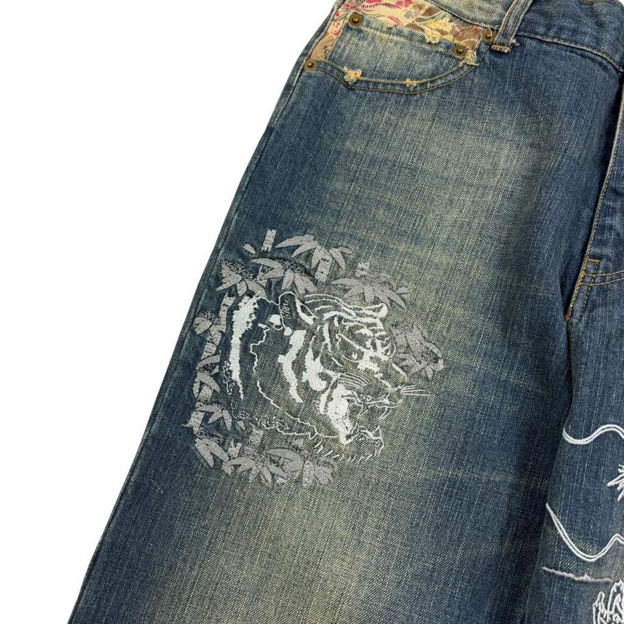 Karakuri Tamashii Karakuri Tamashii Embroidered Japanese Denim Jeans Waist 32 Size US 32 / EU 48 - 2 Thumbnail