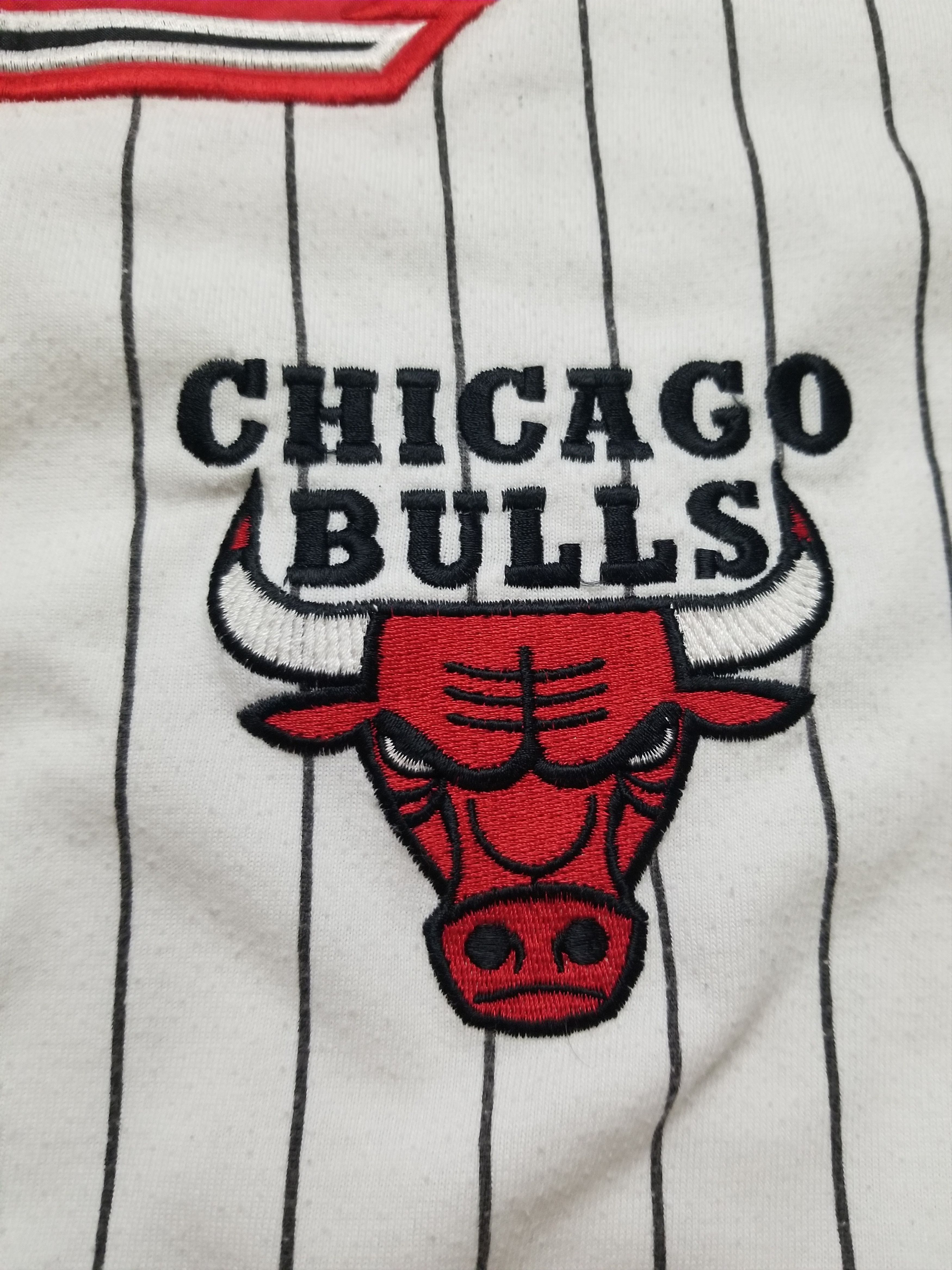 Starter VTG 90s NBA Chicago Bulls Pin Stripe Embroidered Jersey Size US XL / EU 56 / 4 - 13 Thumbnail