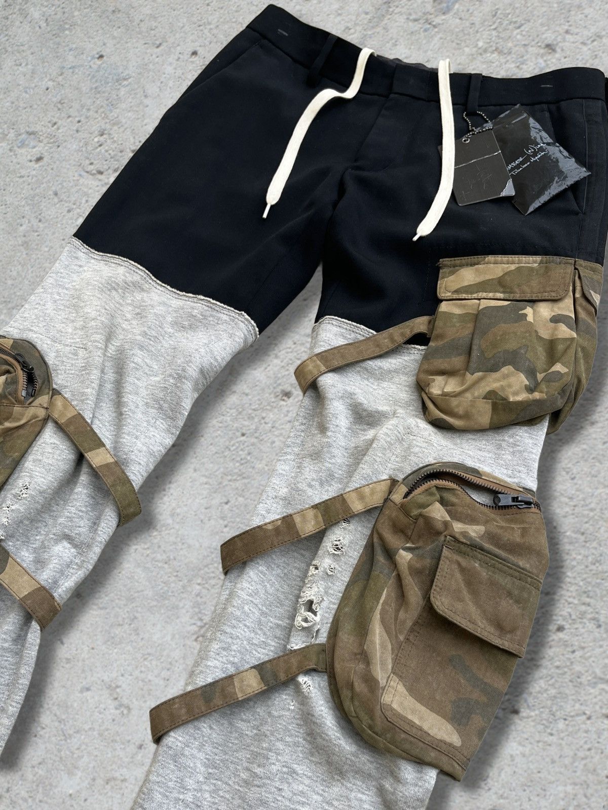 Number (N)ine Number (N)ine AW05 "The High Streets" Hybrid Cargo Pants Size US 30 / EU 46 - 2 Thumbnail