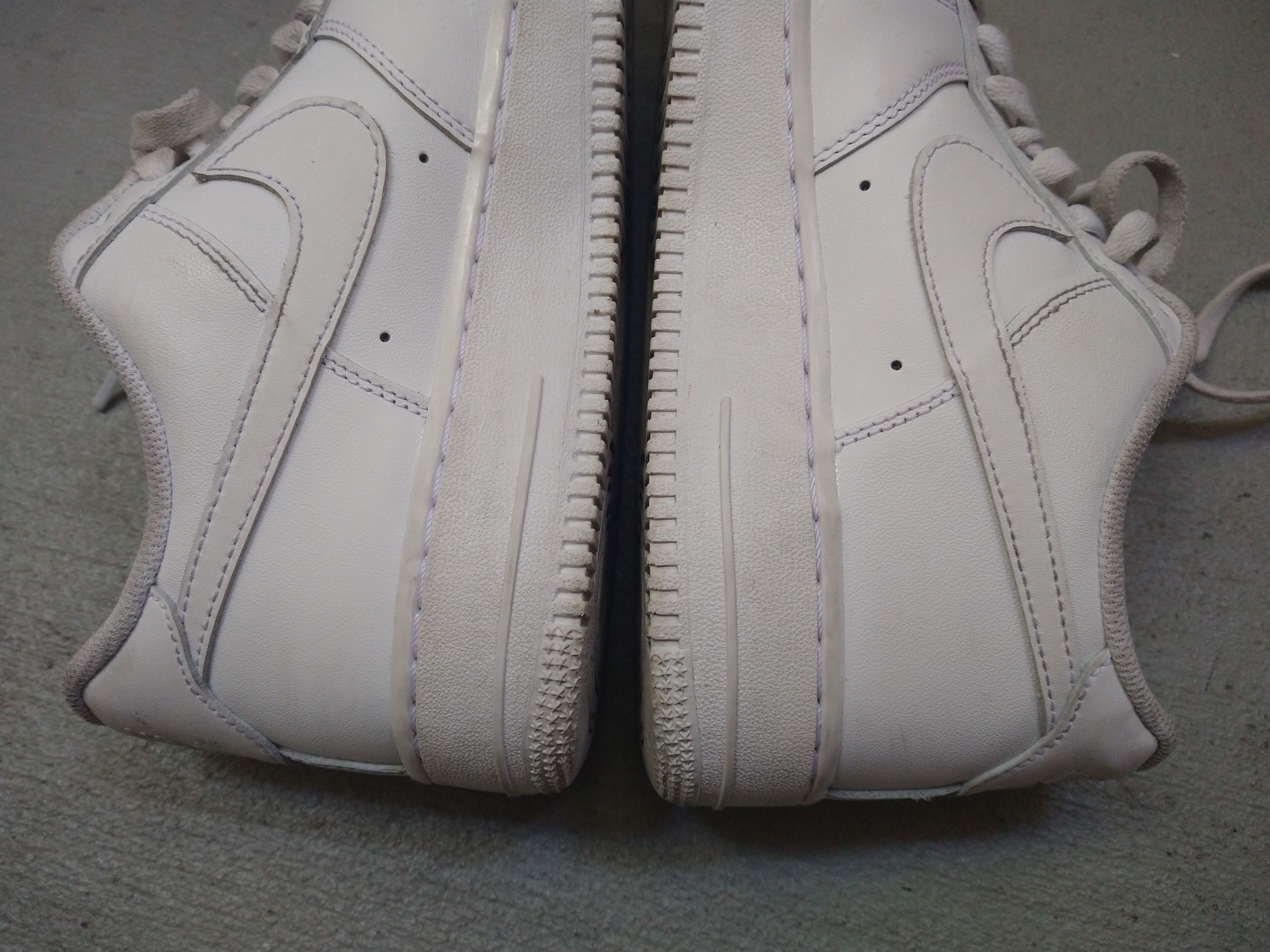 Nike Nike Air Force 1 AF1 Triple White Size 8.5 Low DD8959-100 Size US 8.5 / EU 41-42 - 10 Thumbnail