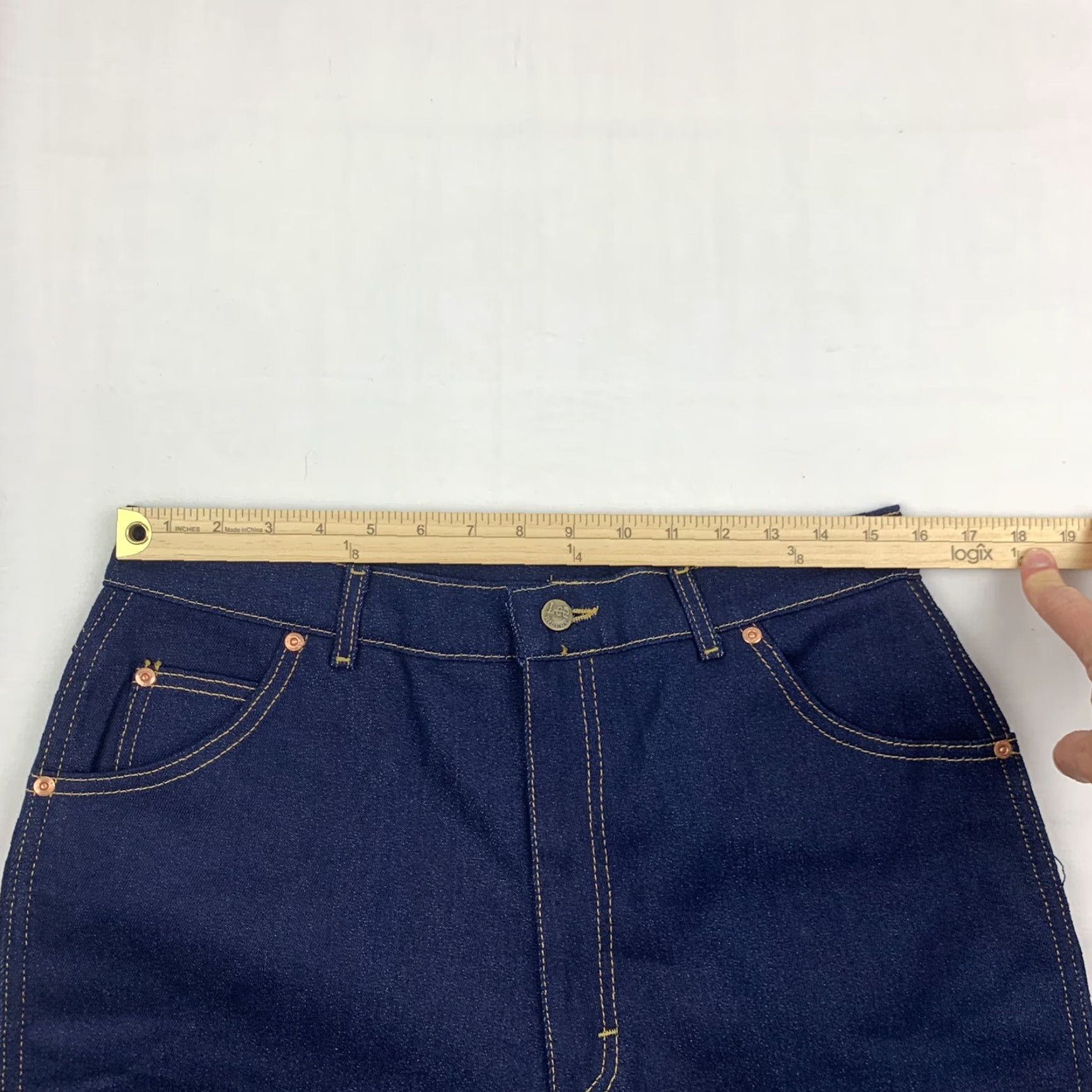 Lee VINTAGE Lee Women’s Jeans 18 Medium Blue Straight Leg 90s American USA Size 40" / US 18 - 5 Thumbnail