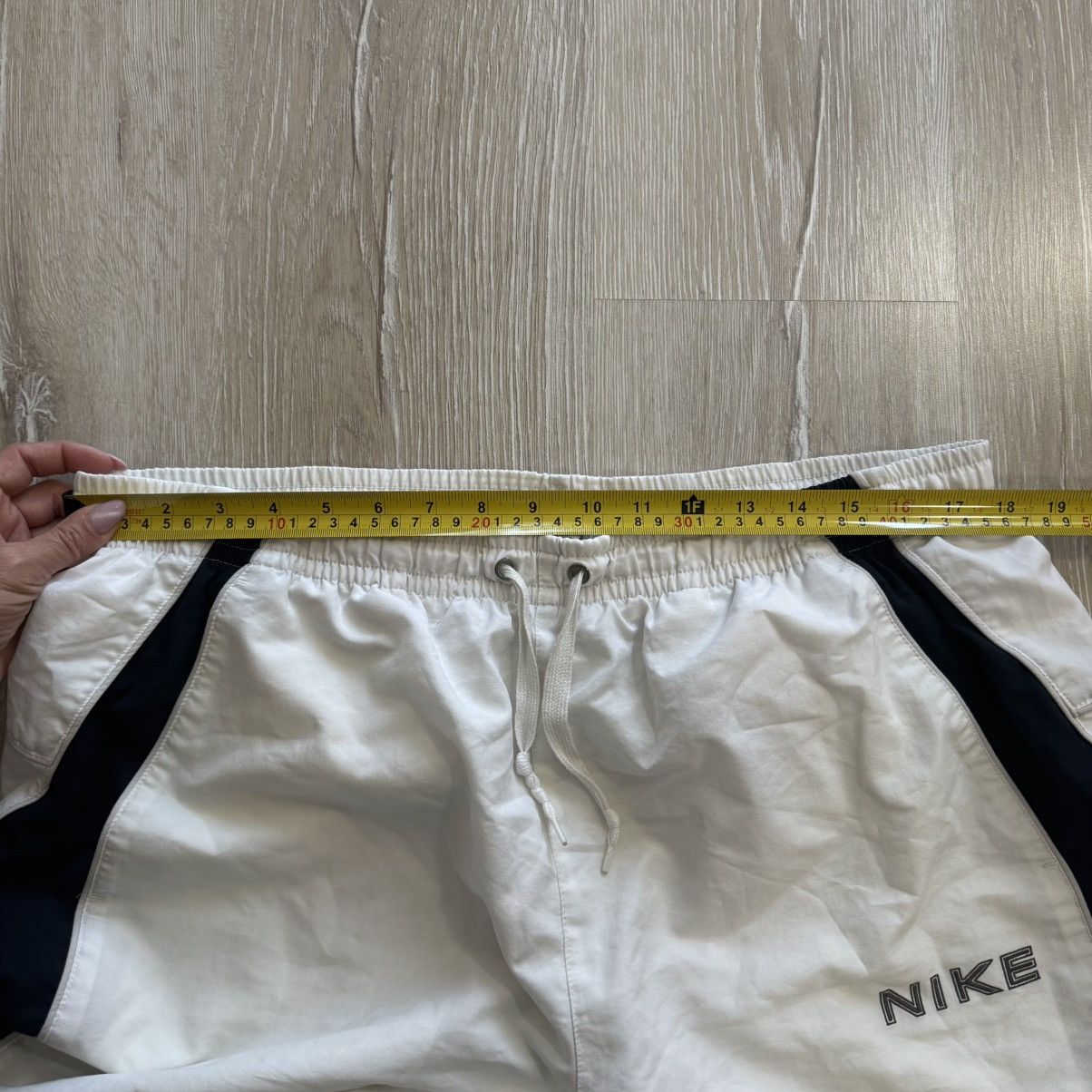 Nike Nike Vintage Track Pants Shirts White Y2K Size XL Size US 38 / EU 54 - 4 Thumbnail