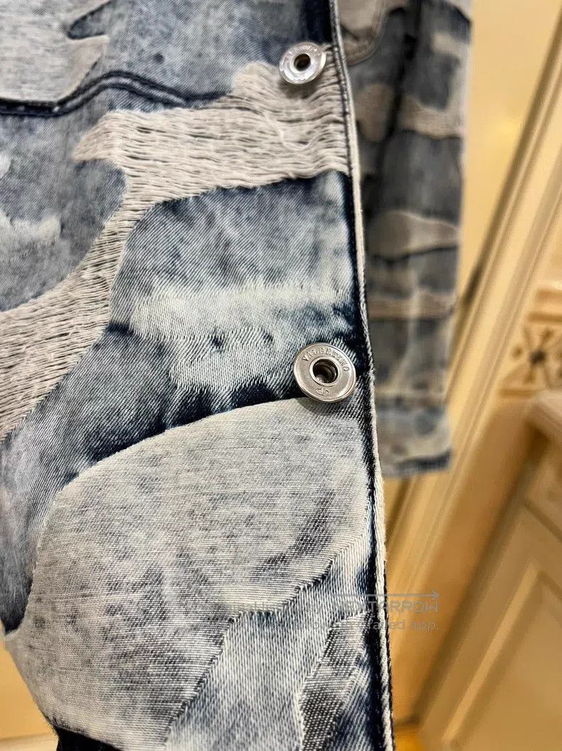 Valentino Valentino Light blue camouflage pattern denim suit Size US 28 / EU 44 - 8 Thumbnail