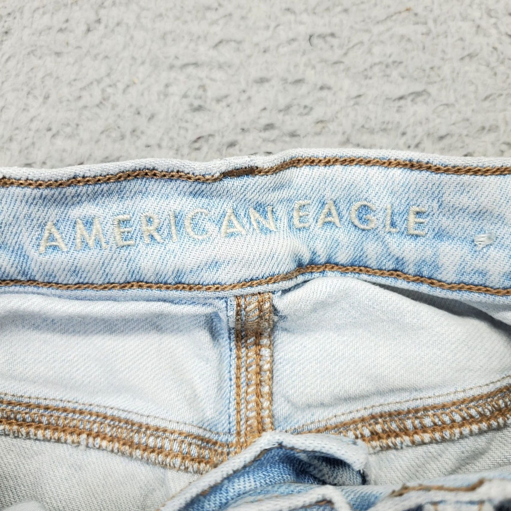 American Eagle Outfitters American Eagle Outfitters Boyfriend Jeans Women Size 8 Blue Distressed Frayed Hem Denim Distressed, Button Closure Size 30" / US 8 / IT 44 - 7 Thumbnail