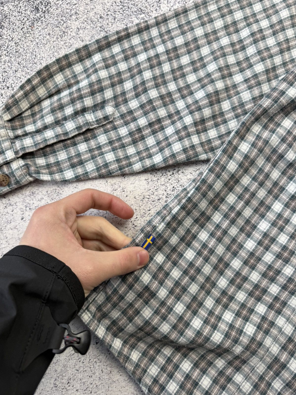Fjallraven Vintage Fjallraven Ladies Flannel Checkered Shirt USA Size M / US 6-8 / IT 42-44 - 18 Thumbnail