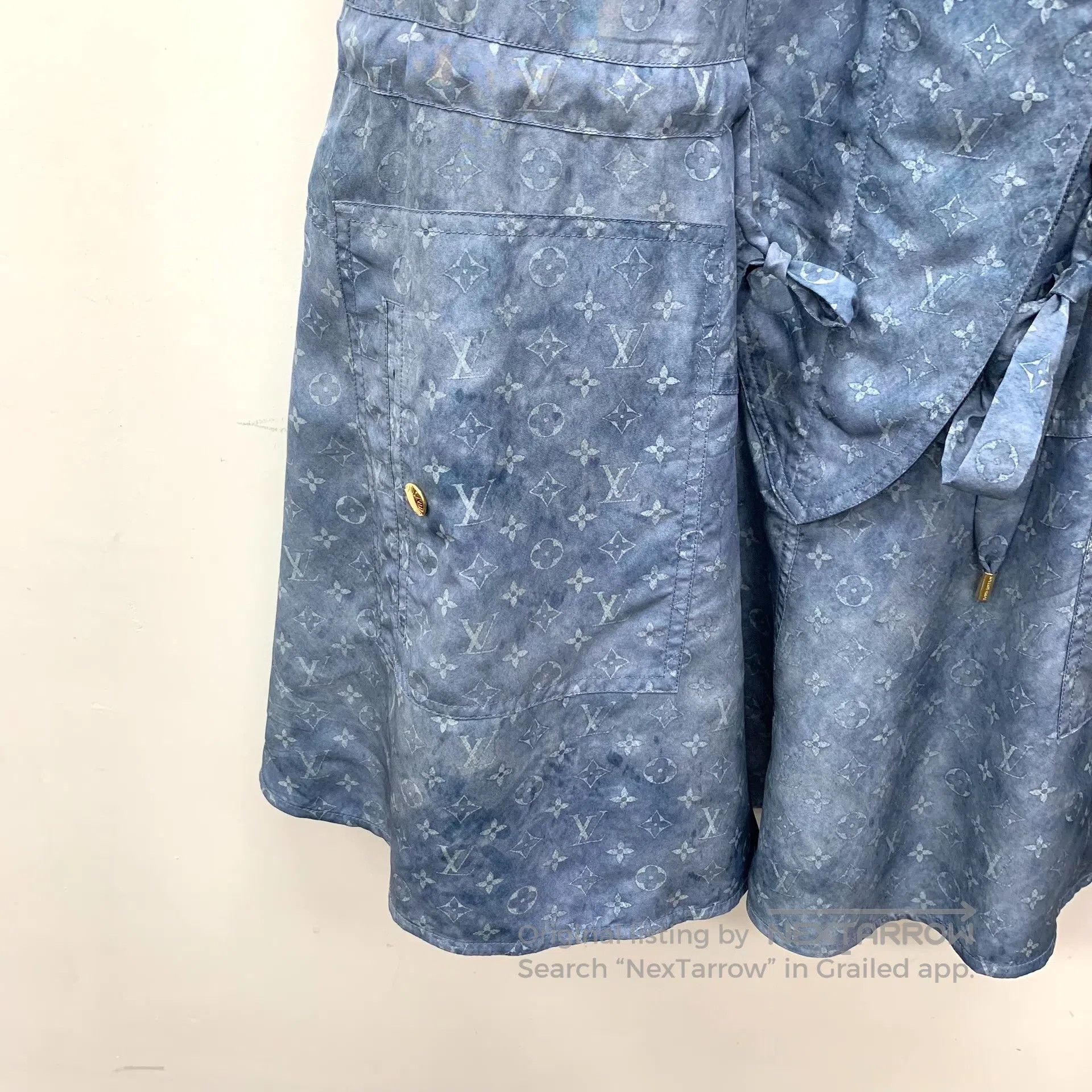 Louis Vuitton Louis Vuitton Blue Logo Monogram Printed Mulberry Silk Rou Size M / US 6-8 / IT 42-44 - 4 Thumbnail