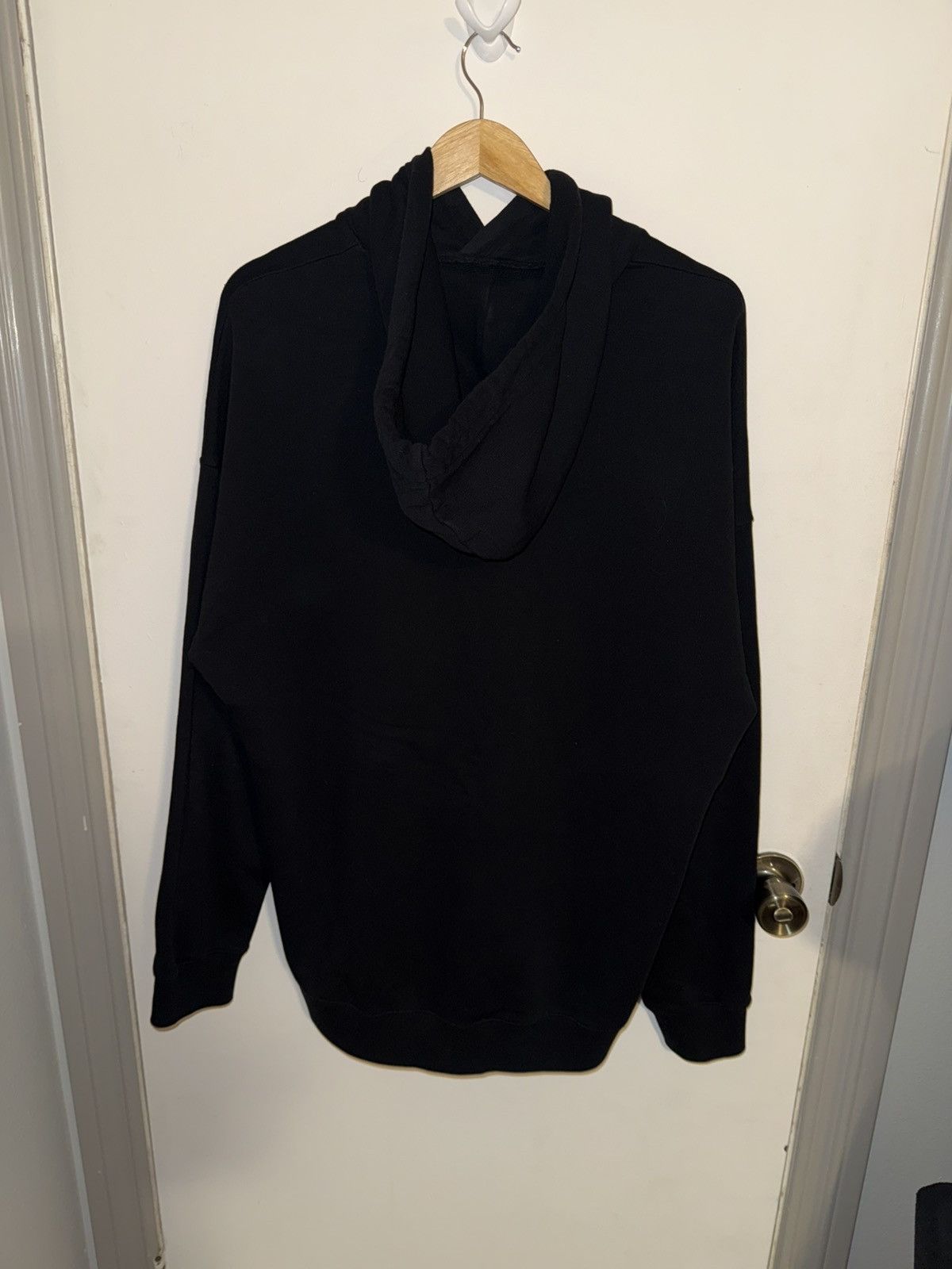 Givenchy Givenchy Black Neon Lights hoodie Size US L / EU 52-54 / 3 - 3 Thumbnail