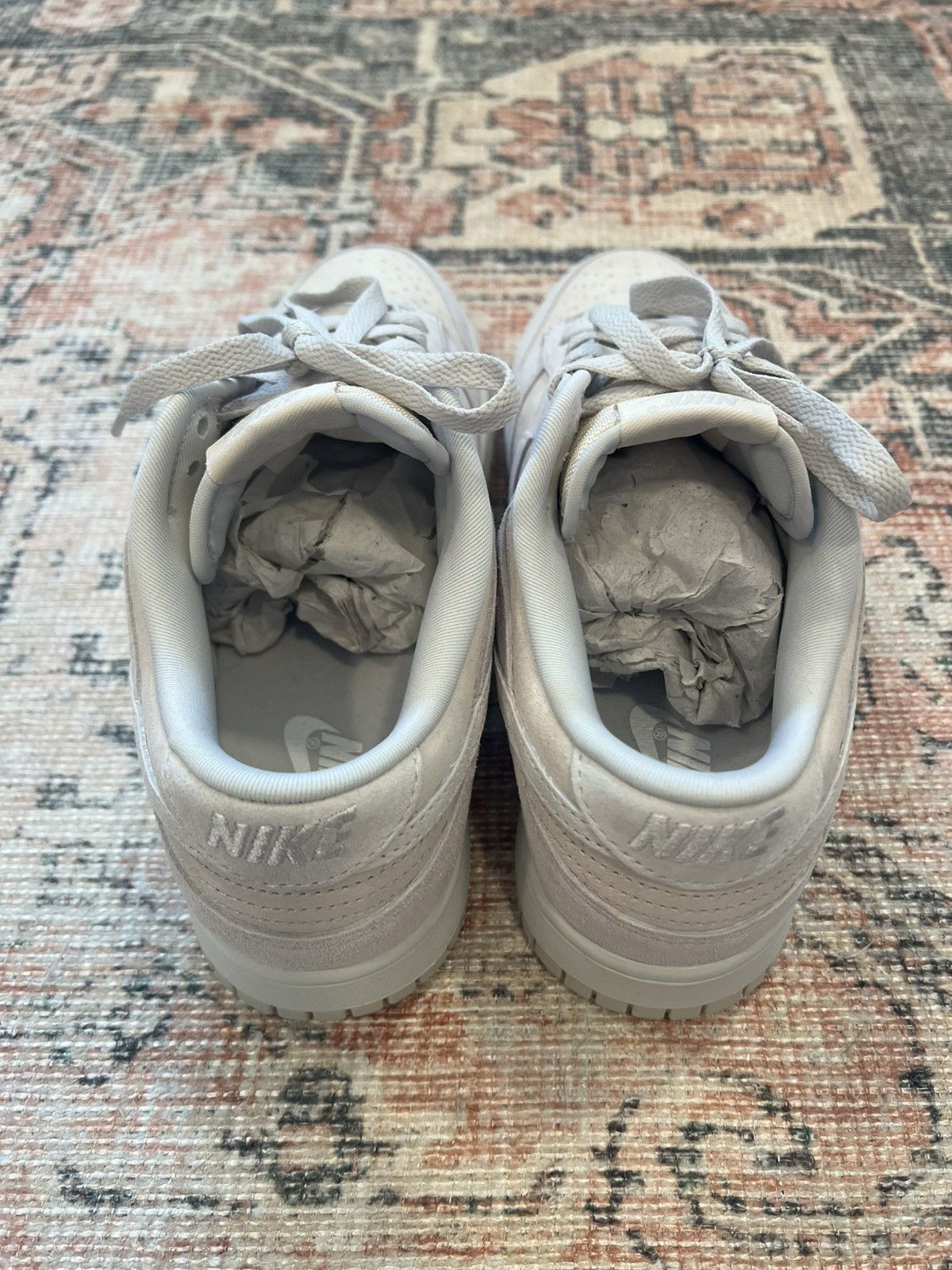 Nike Dunk Low Premium "Vast Grey' Size US 9 / EU 42 - 4 Thumbnail