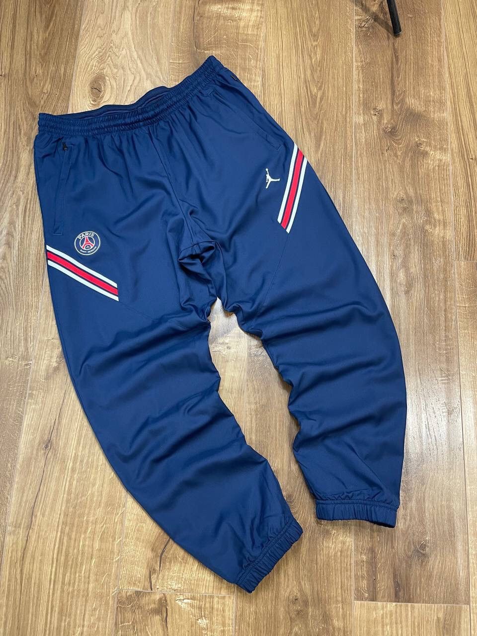 Jordan Brand × Vintage Vintage Nike Air Jordan Drill Nylon France PSG Pants Joggers Size US 36 / EU 52 - 3 Thumbnail
