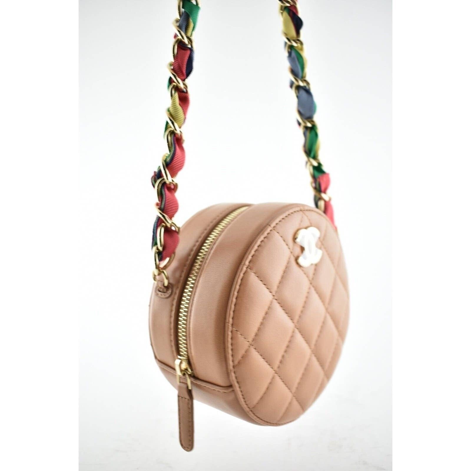 Chanel Chanel Round Clutch On Chain CC Shoulder Crossbody Bag Size ONE SIZE - 7 Thumbnail