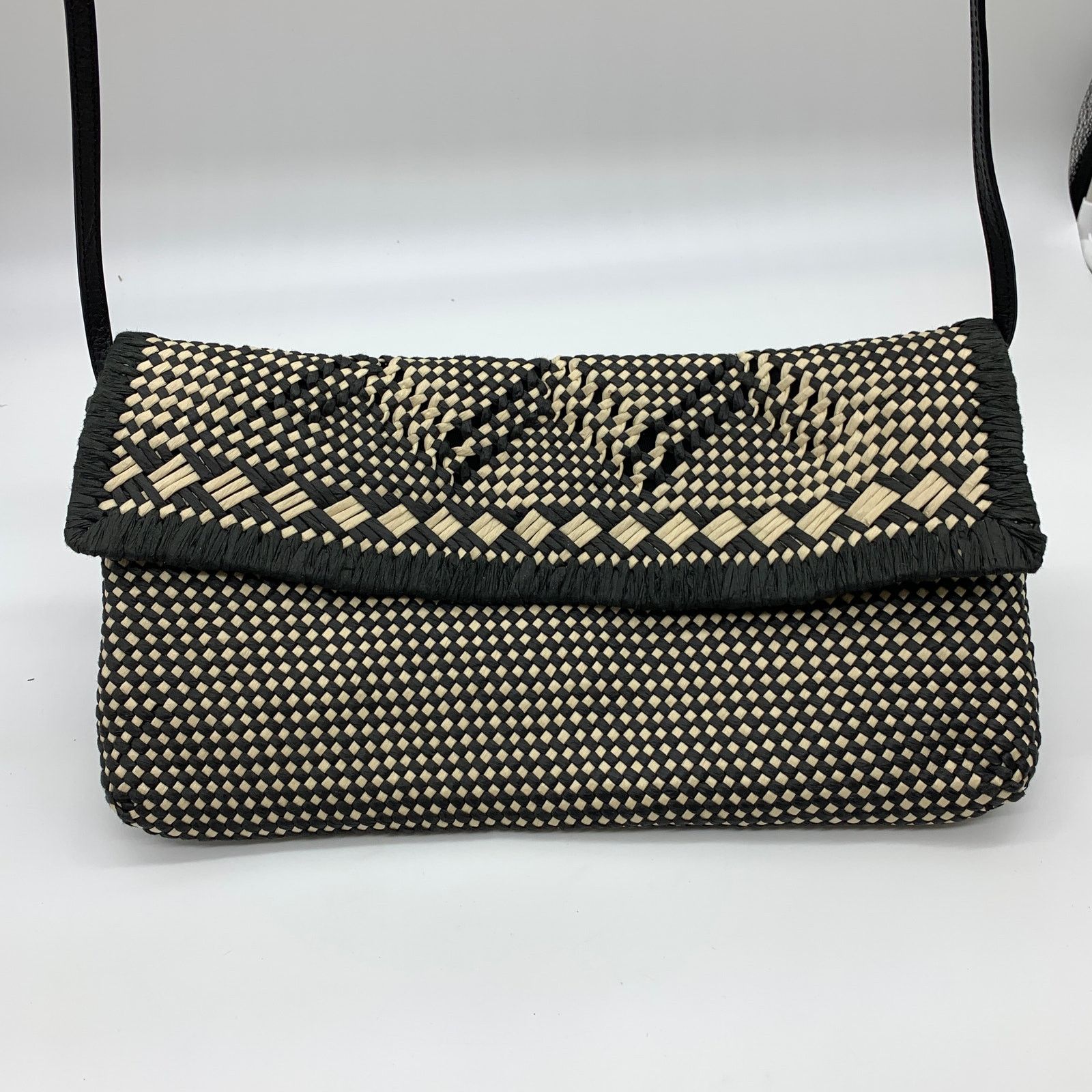 Banana Republic Banana Republic Black Straw Crossbody Purse Womens Medium Size ONE SIZE - 8 Thumbnail
