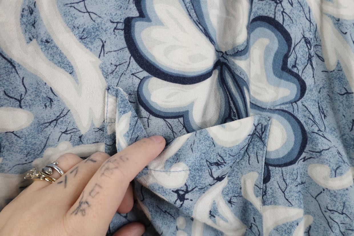 Vintage Vintage 90s Streetwear Gabardine Flower Hawaiian Shirt Size US XL / EU 56 / 4 - 6 Thumbnail