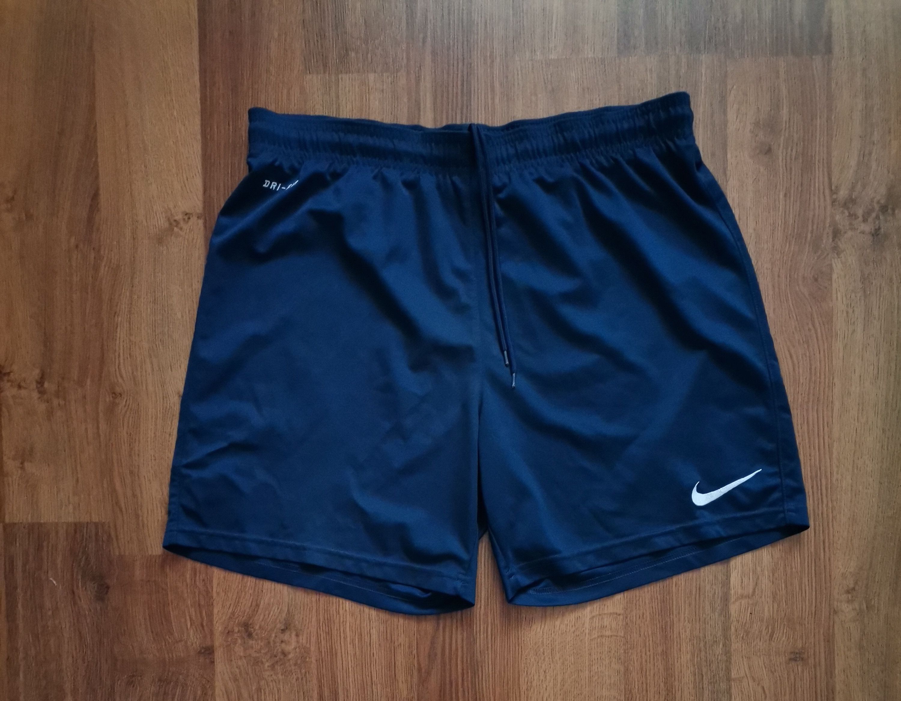 Nike Nike Shorts Size US 30 / EU 46 - 1 Thumbnail