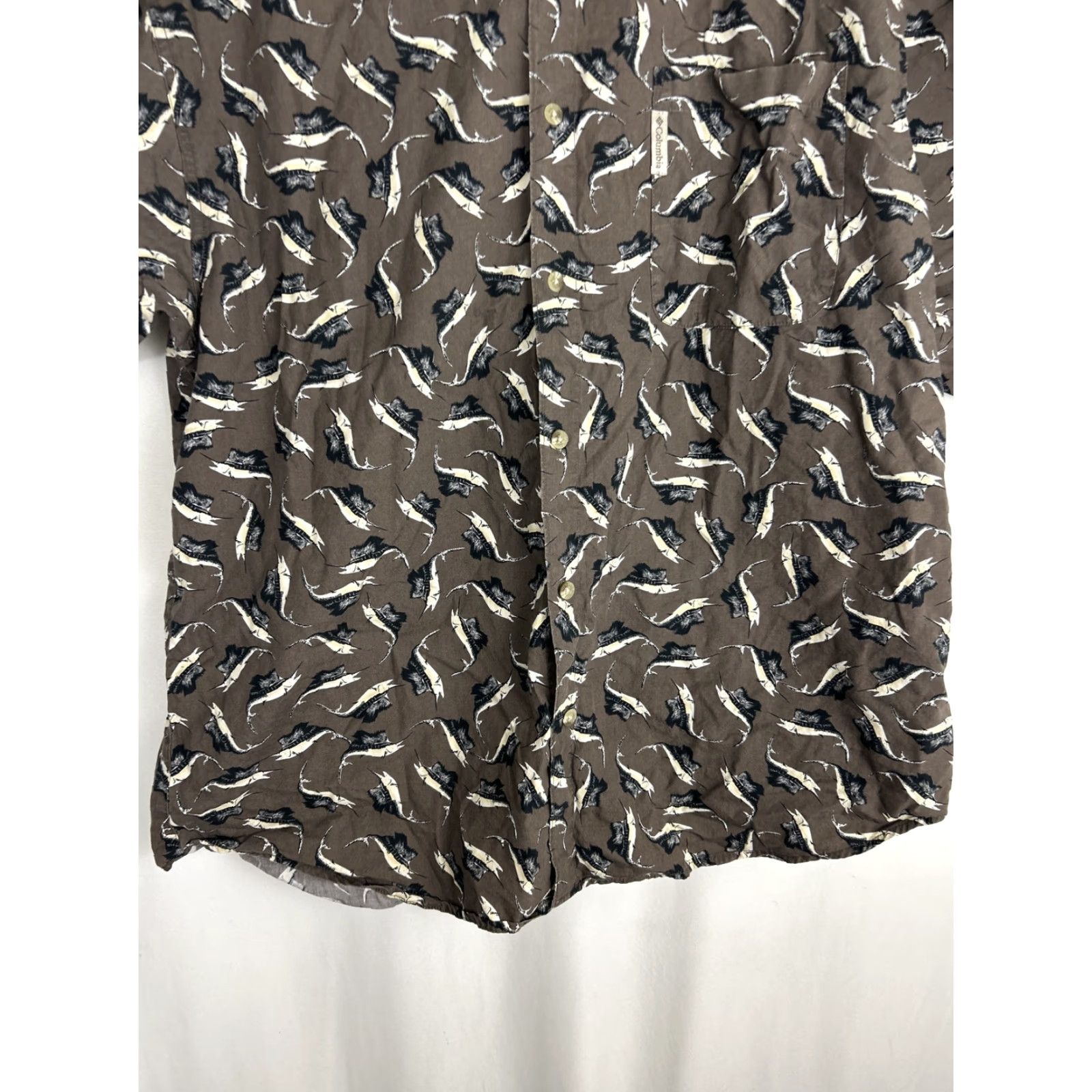 Vintage Columbia Mens XL Short Sleeve Button-Down Shirt Gray Marlins Graphic AOP Shirt Size US XL / EU 56 / 4 - 6 Thumbnail