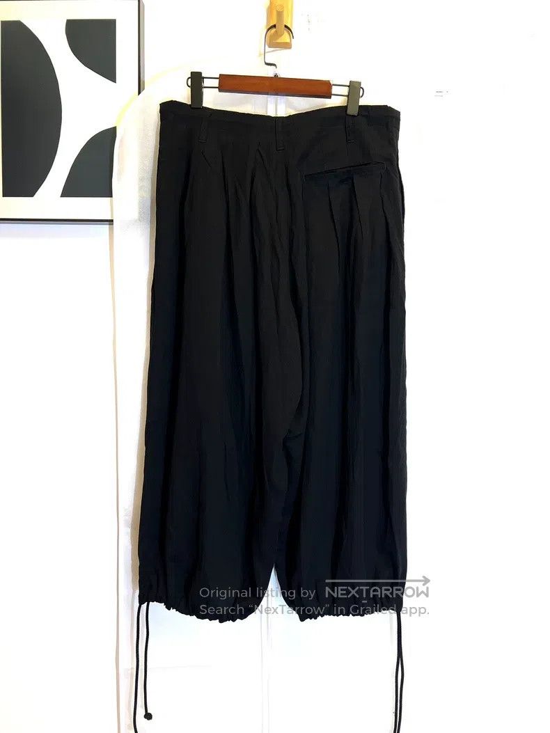 Yohji Yamamoto Yohji Yamamoto size 2 19 AW Pleated Tencel Barem pants Size US 28 / EU 44 - 2 Thumbnail
