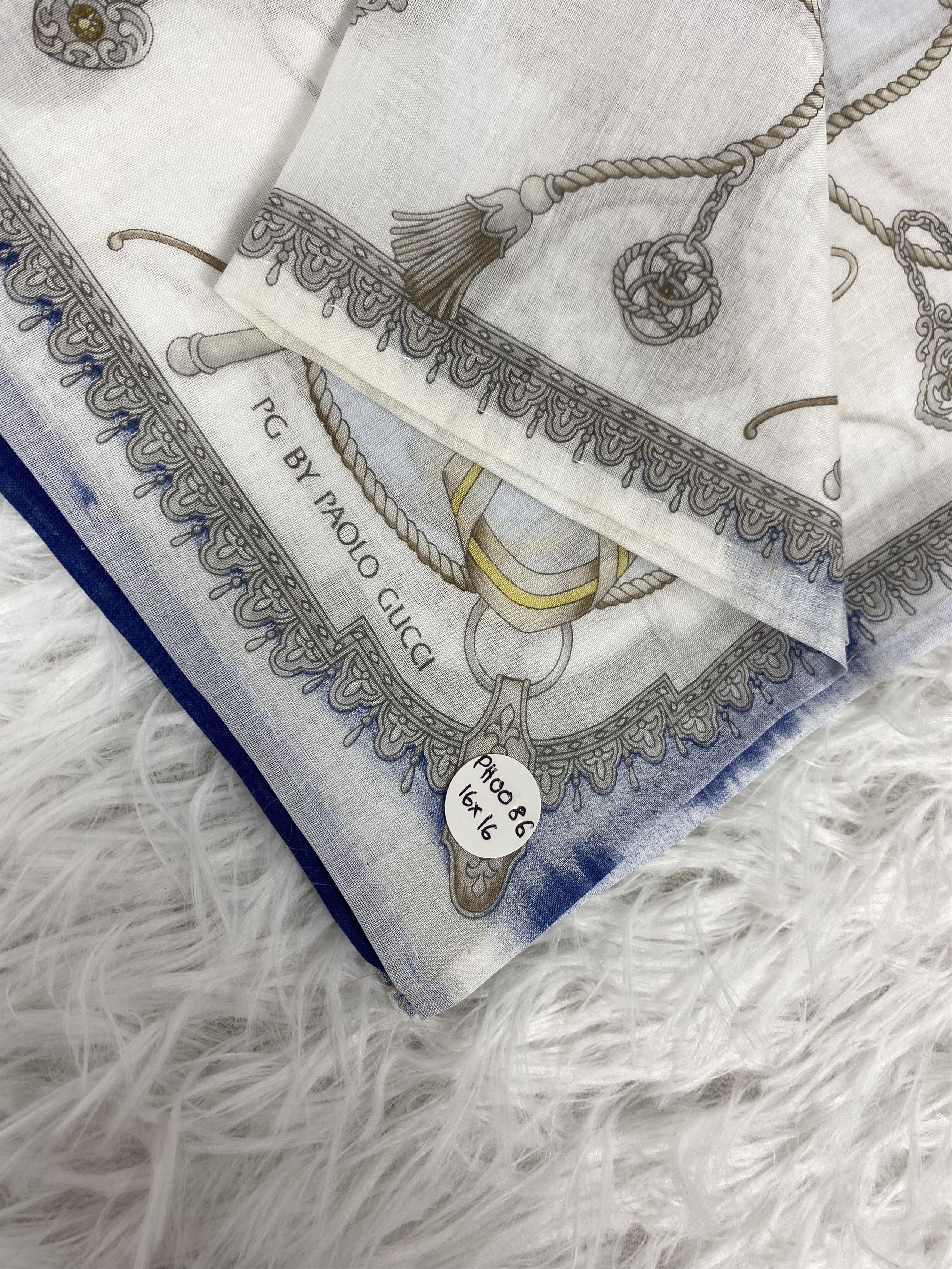 Paolo Gucci Vintage Paolo Gucci Handkerchief PH0086 Size ONE SIZE - 2 Thumbnail