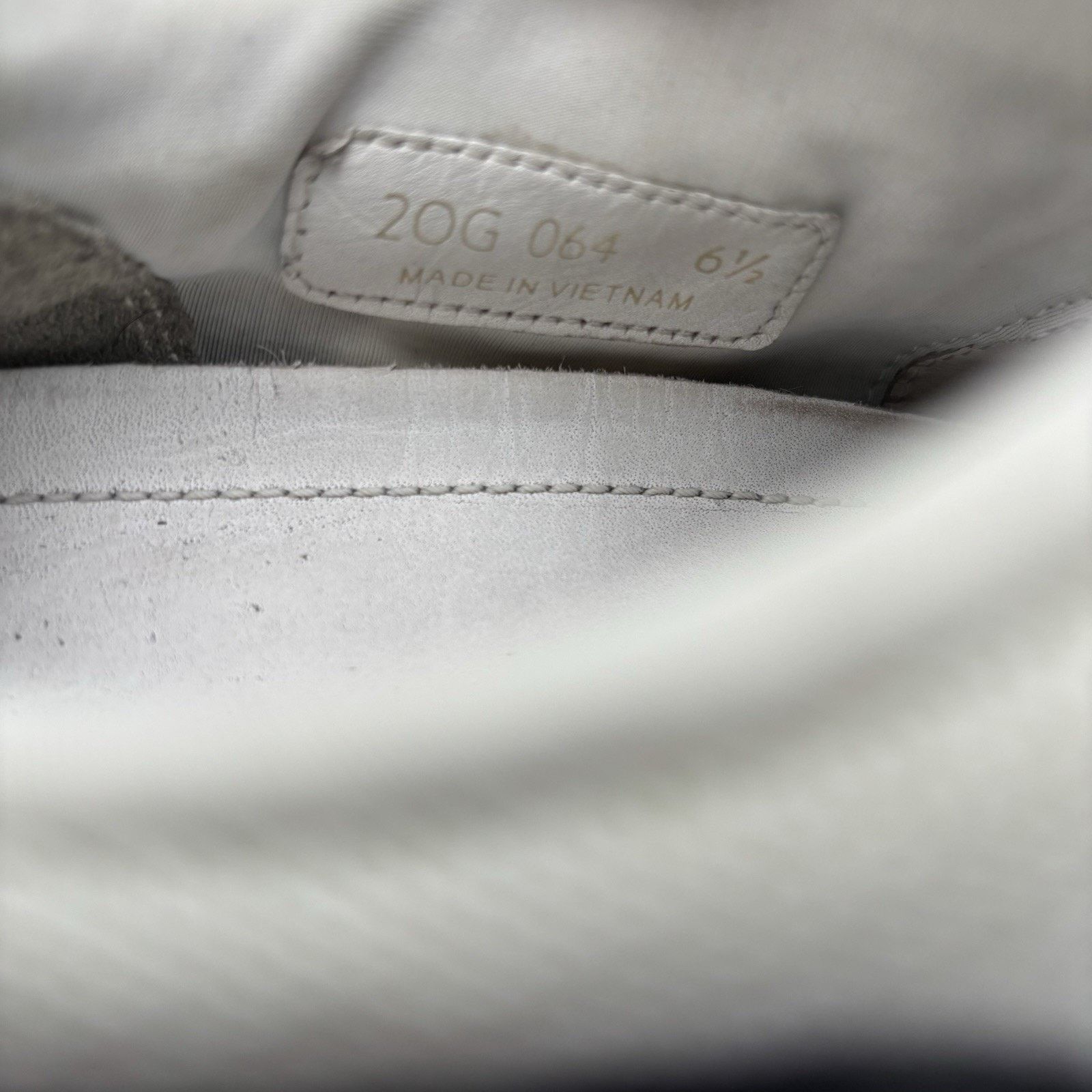 Prada Prada Cloudbust Sneaker ' White Black ' | GOOD CONDITION! Size US 7.5 / EU 40-41 - 20 Thumbnail