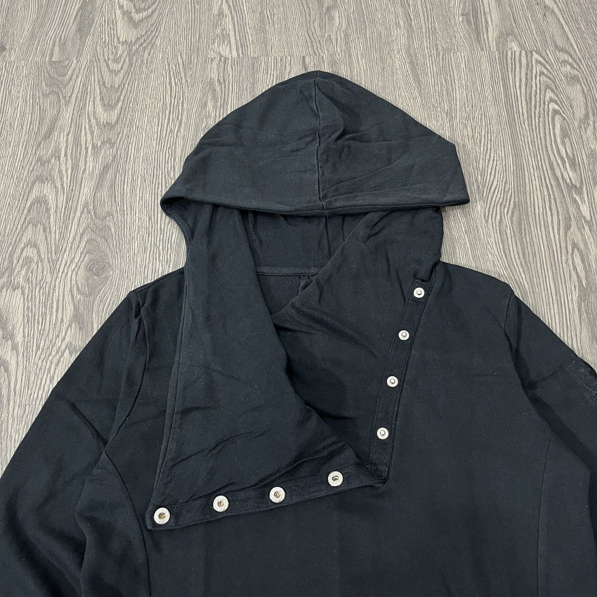 14th Addiction 2000s DOHC - Asymmetrical Button Hoodie Rick Owen Style Size US M / EU 48-50 / 2 - 2 Thumbnail