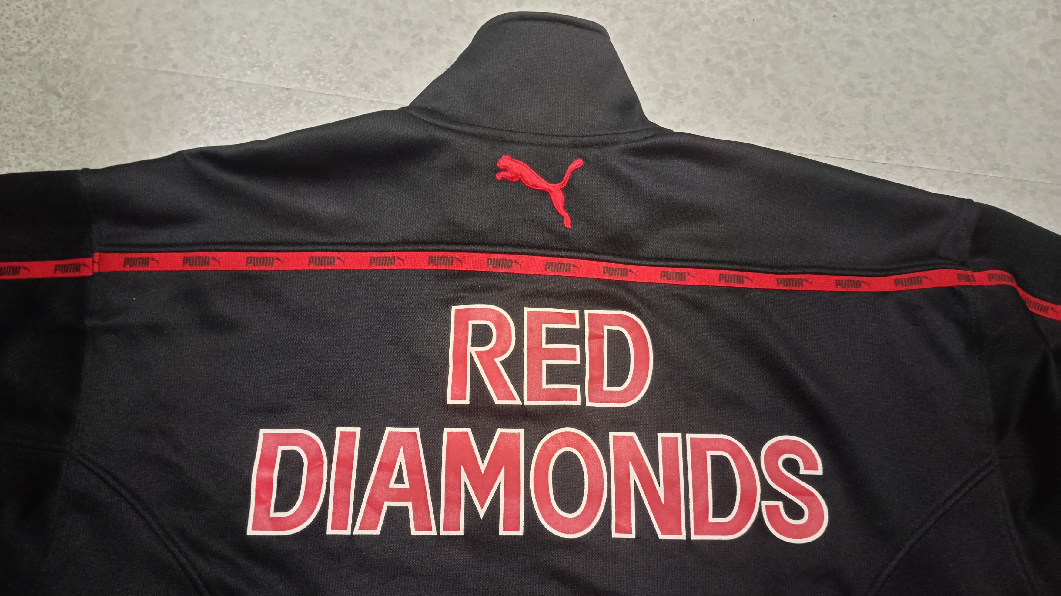 Puma × Vintage 🔥 Vintage Puma Mitsubishi Urawa Red Diamonds Track Top Size US L / EU 52-54 / 3 - 4 Thumbnail