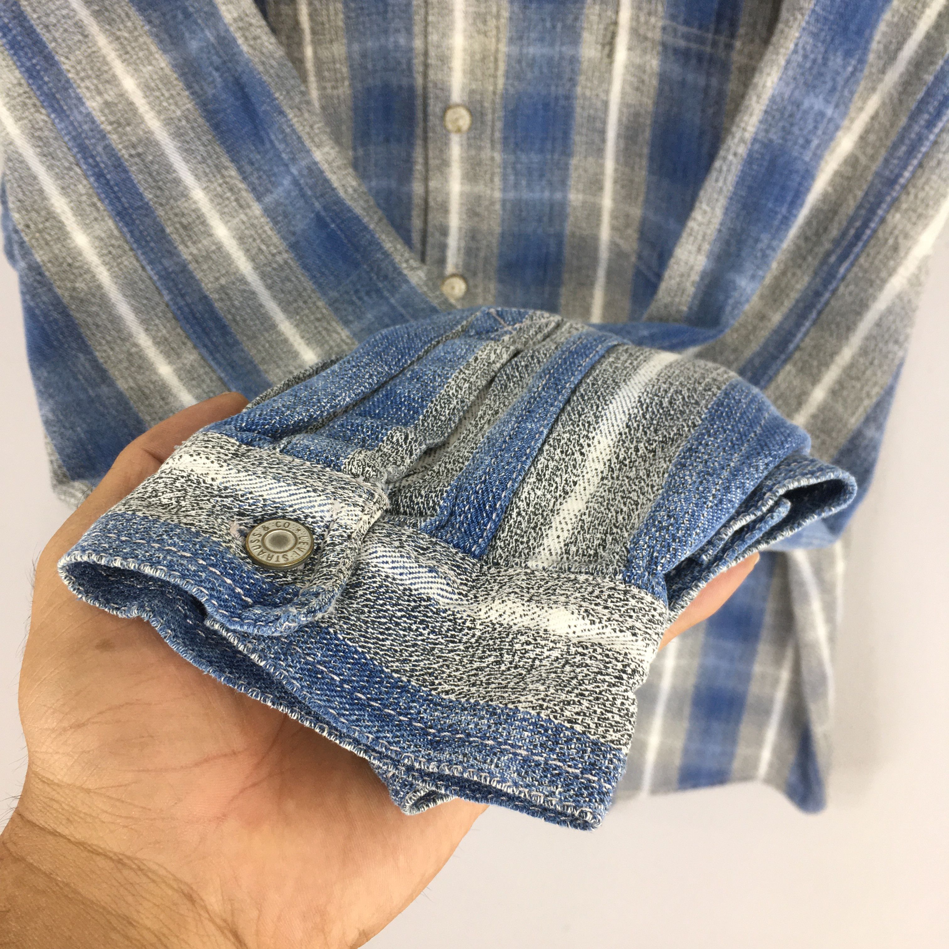Levi's Vintage 90s Levis Strauss Checkered Flannel Shirt XLarge Size US XL / EU 56 / 4 - 5 Thumbnail