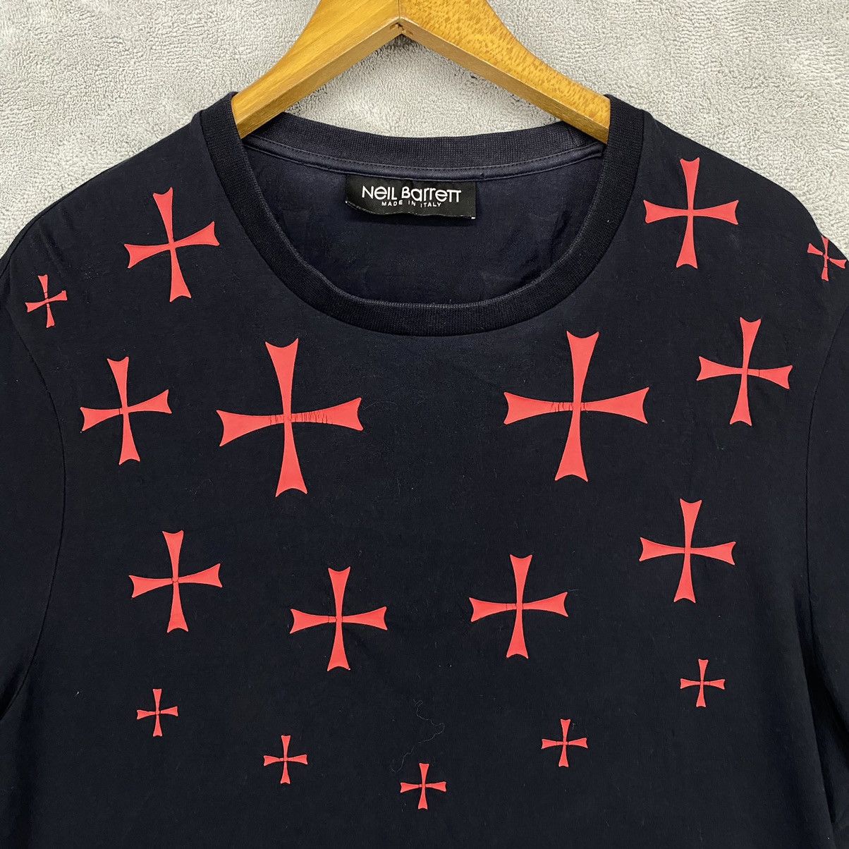 Neil Barrett NEIL BARRETT Maltese Cross Printed T-Shirt Black Size US L / EU 52-54 / 3 - 6 Thumbnail
